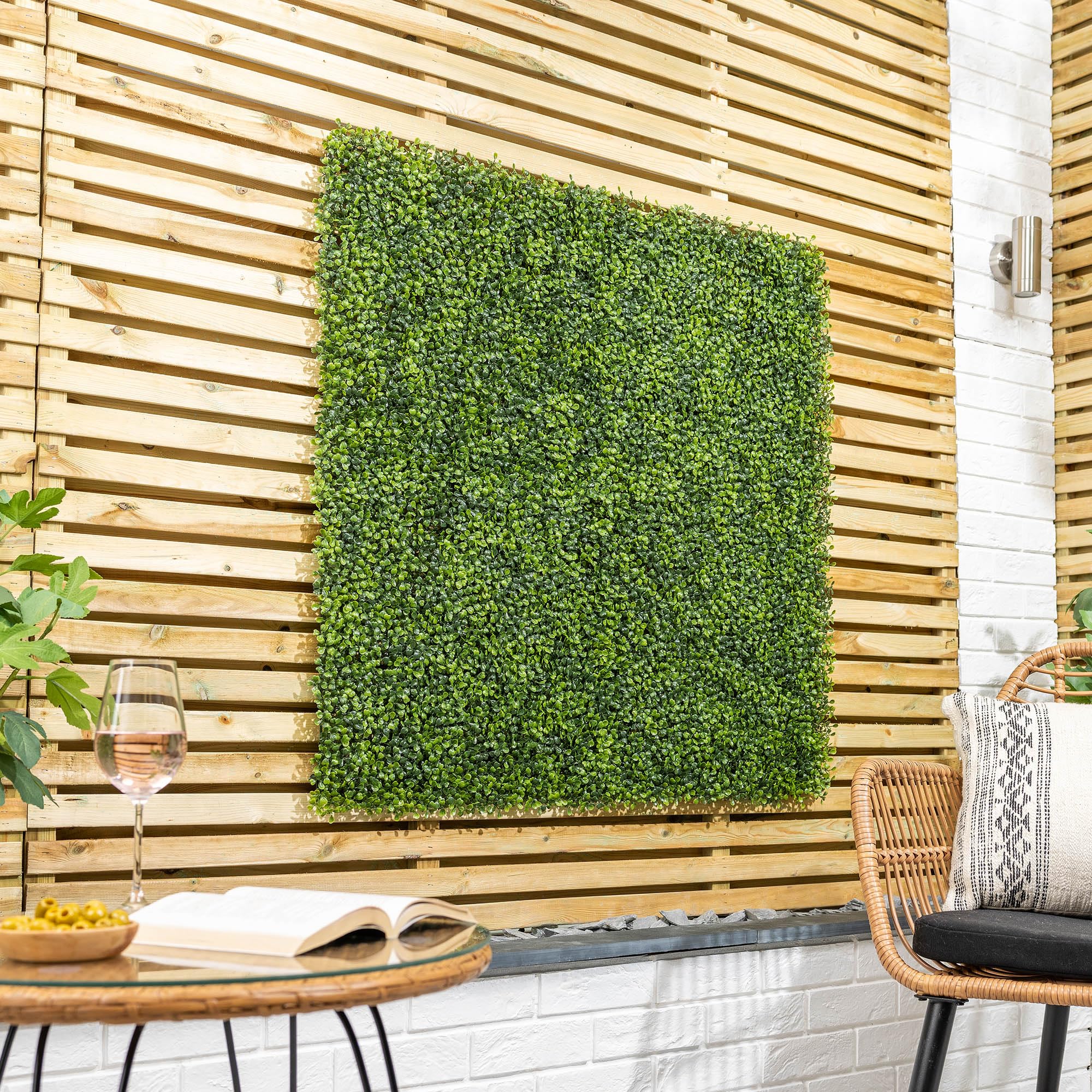 CHRISTOW Boxwood Artificial Living Wall Panels, Garden Privacy Screening, Fence Covering Decoration, Indoor Outdoor, Waterproof UV Protected, 1m x 1m (Set of 4 50cm x 50cm)