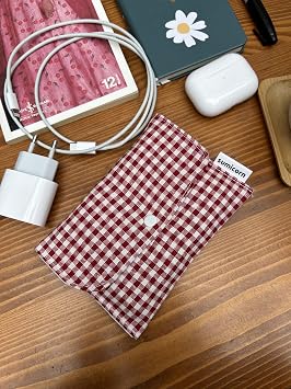 Gingham Linen Washable Snaps Detailed Pad Bag for Women, Mini Cosmetic Makeup Bag, Pad Pouch, Wallet, Card Holder (red)