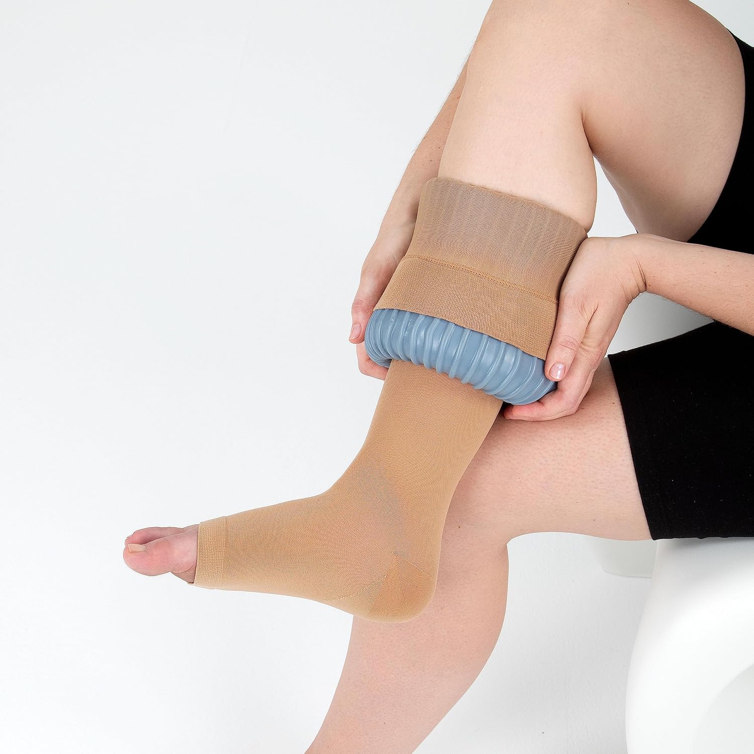 Sigvaris Doff n' Donner - Donning and Doffing Device for Compression Stockings (Doff N' Donner Set (Cone + Jelly)) - Review, Price and Buying Guide