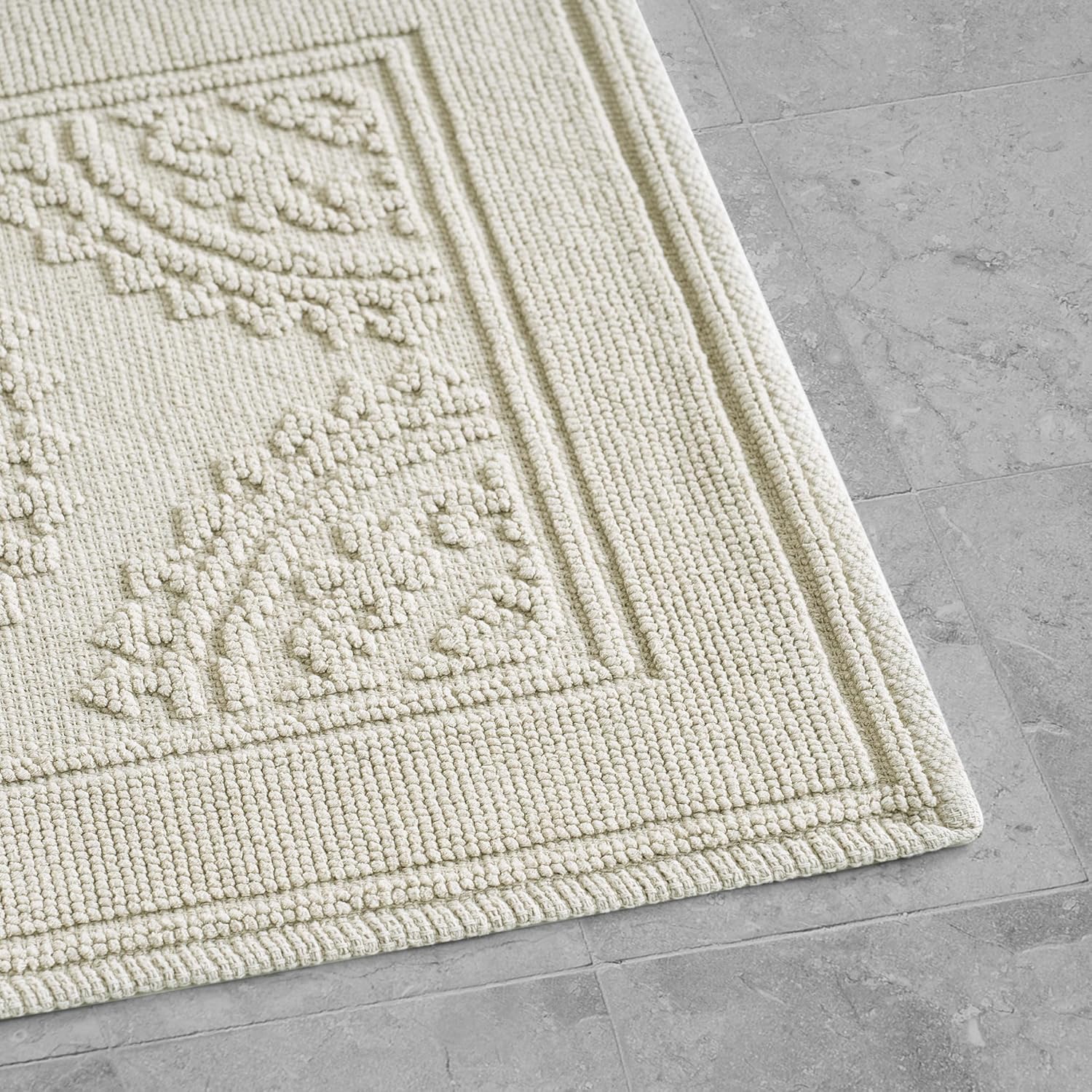 Jean Pierre New York Cotton StoneWash Medallion 21x34 in.Bath Rug, Taupe Gray