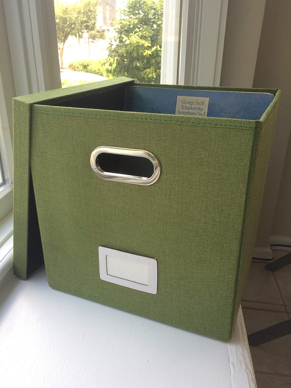LAVAROCK VINYLS Record Storage Box - Strong and Stylish LP Holder for 50+ Single Records - Sturdy Crate to Protect Your Precious Album Collection (Retro Green)