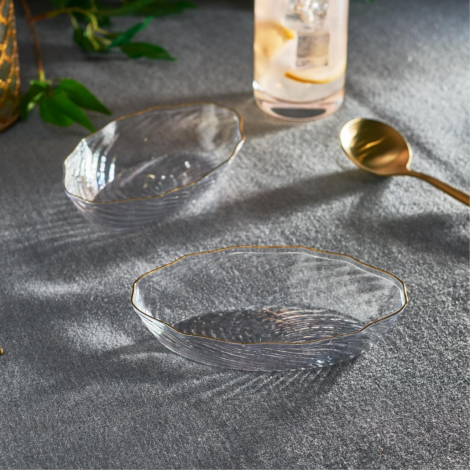 PLASTICPRO 30 Pack Elegant Plastic Plates 7 oz bowls Clear with Gold Rim Spiral Design Disposable Plastic Dinner Bowls - Image 4