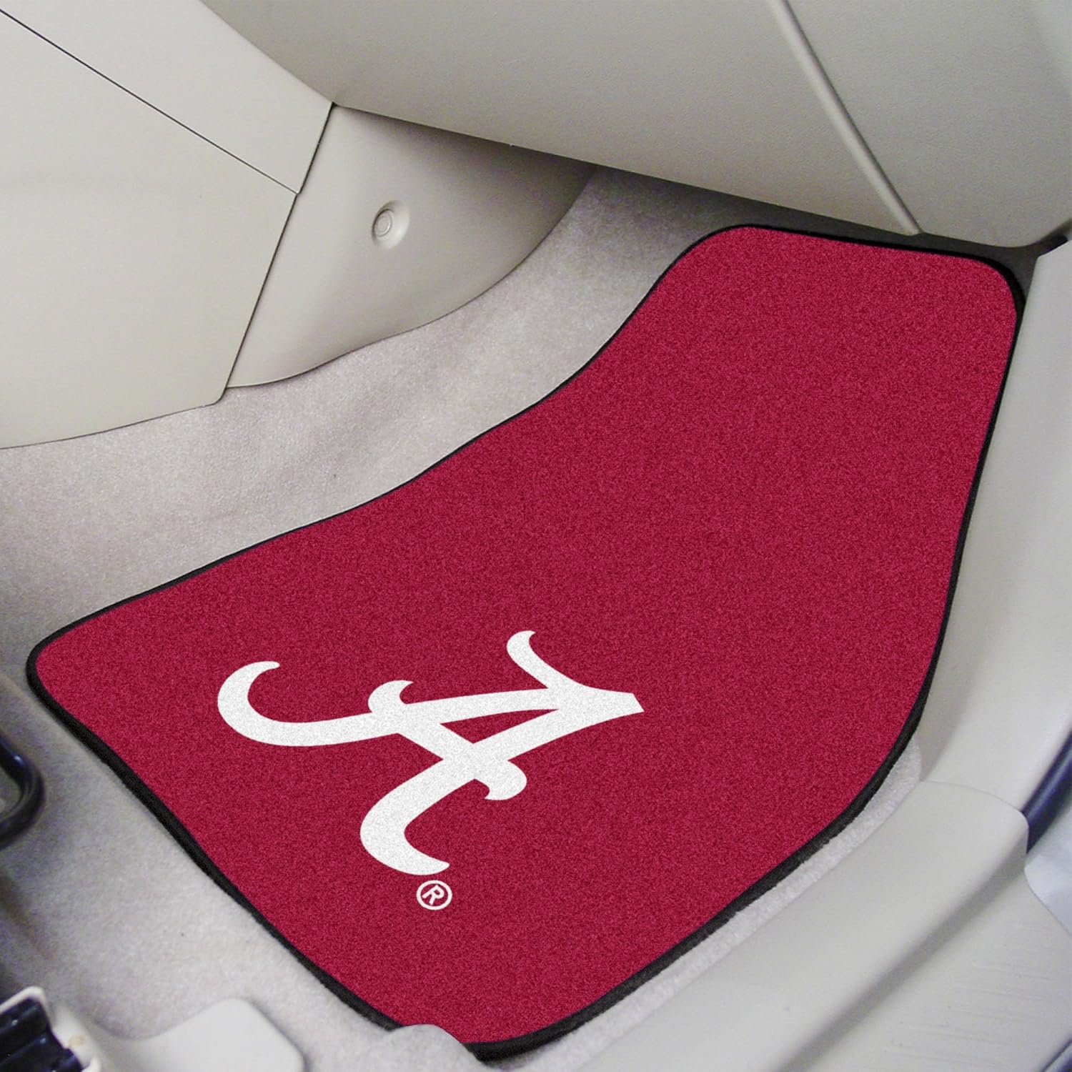 FANMATS NCAA Unisex-Adult Front Carpet Car Mat Set - 2 Pieces