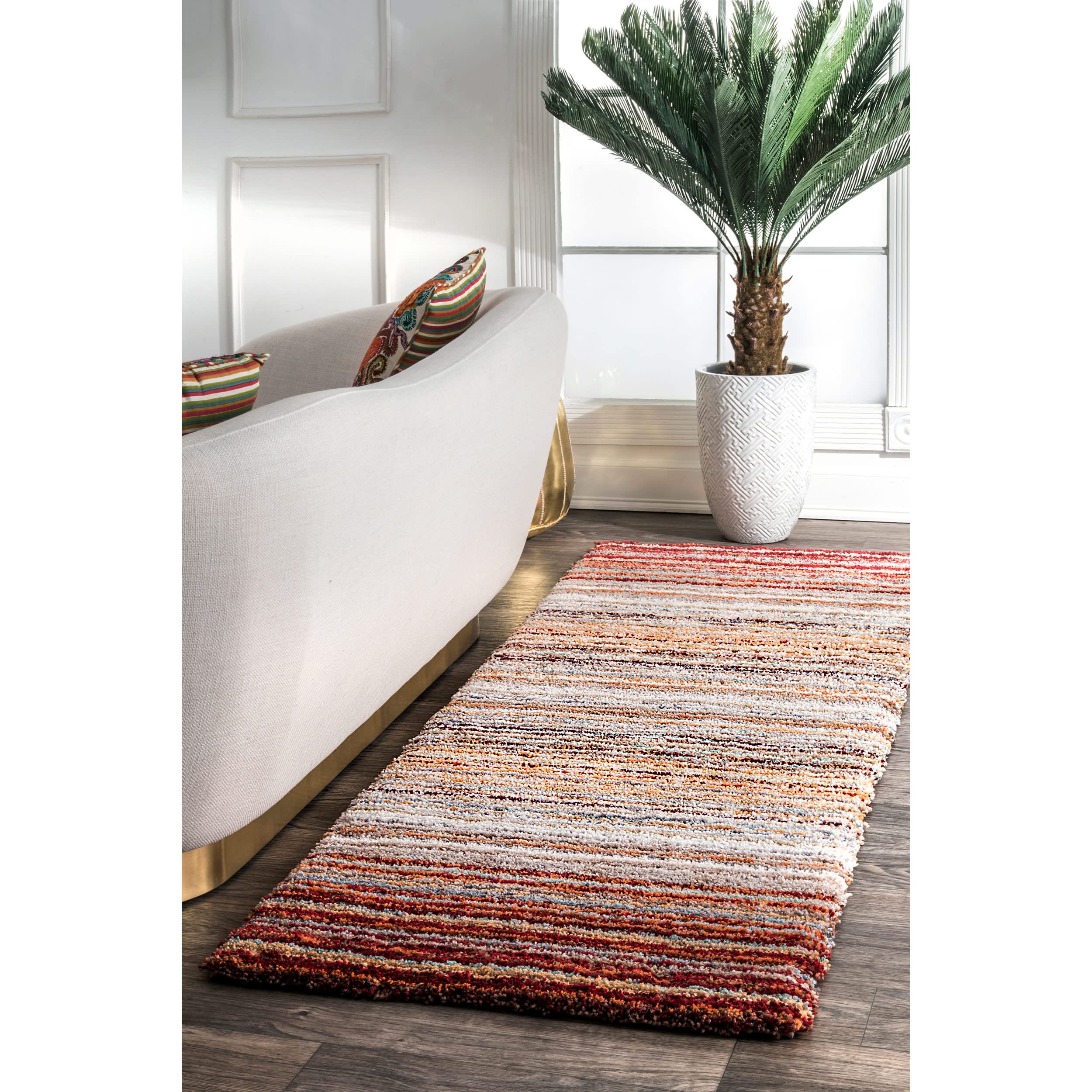 Photo 1 of ***USED - NO PACKAGING - SEE PICTURES***
nuLOOM Classie Solid Shag Runner Rug, 2' 6" x 8', Red Multi