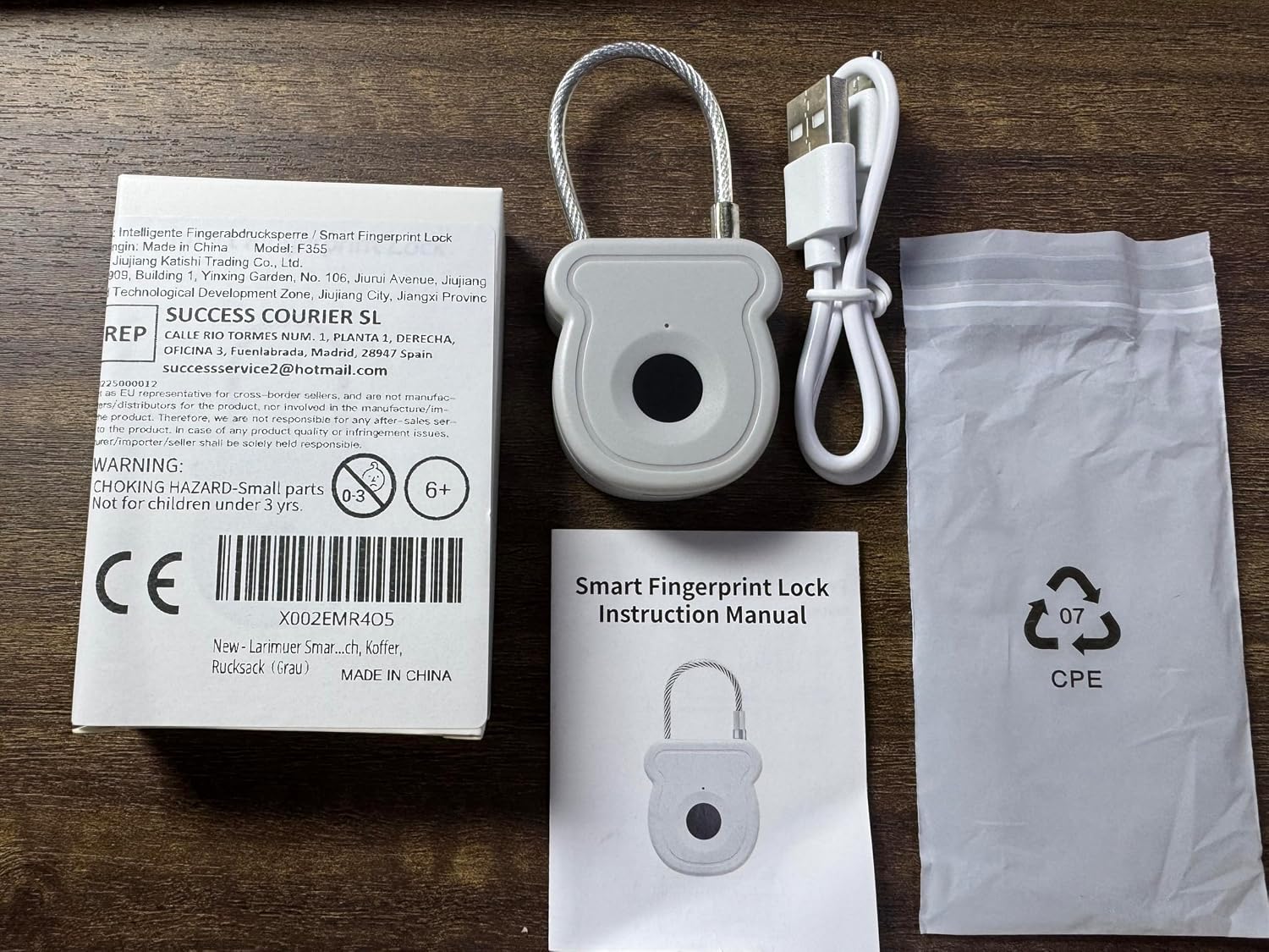 Smart Fingerprint Padlock for Luggage - 20 User Capacity, USB Key & Emergency Code, Keyless Biometric Lock for Gym Locker, Suitcase, Backpack, Toolbox & Handbag (Grey)