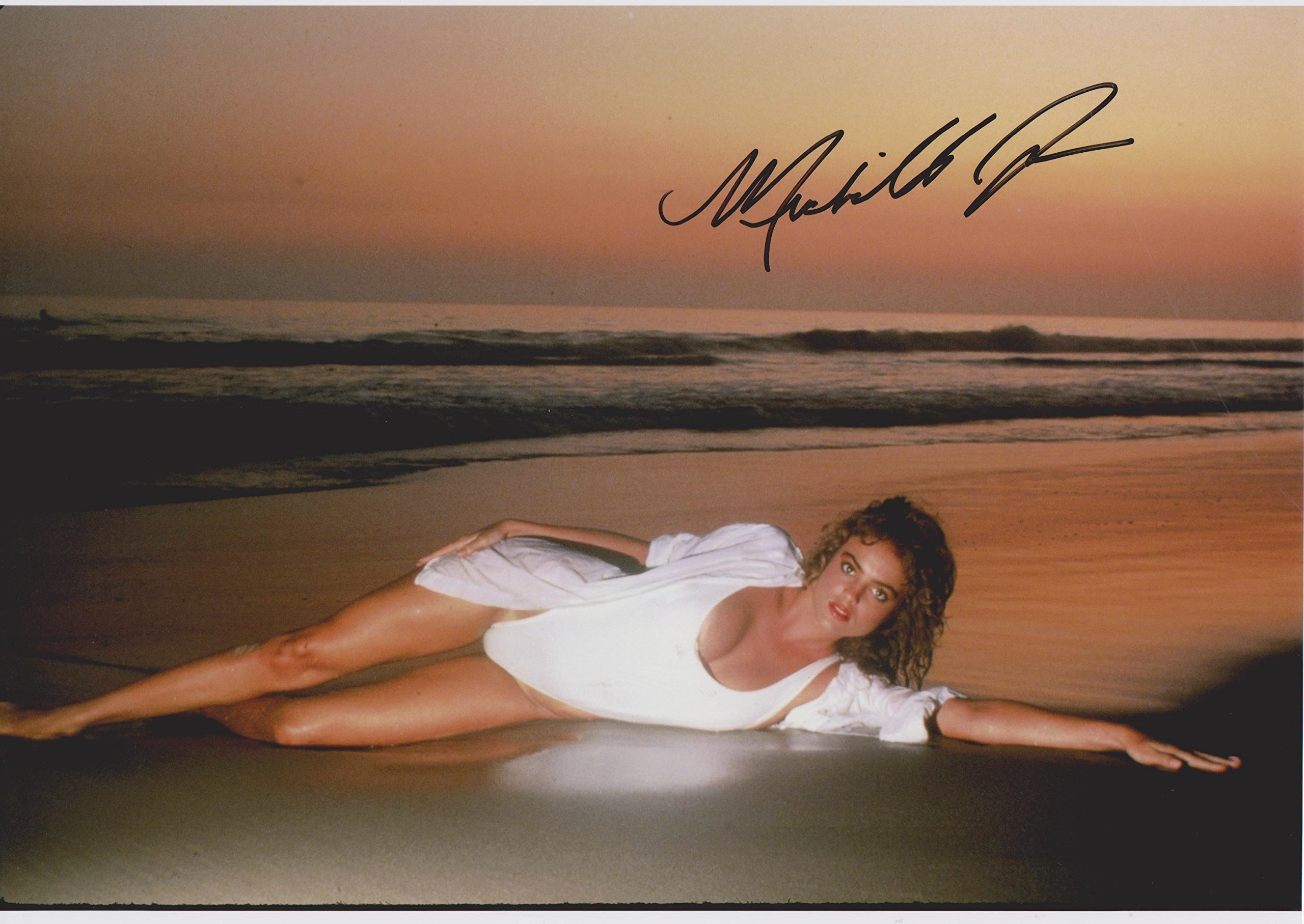 Michelle Johnson Original Autographed 8x10 Photo #3 at Amazon's
