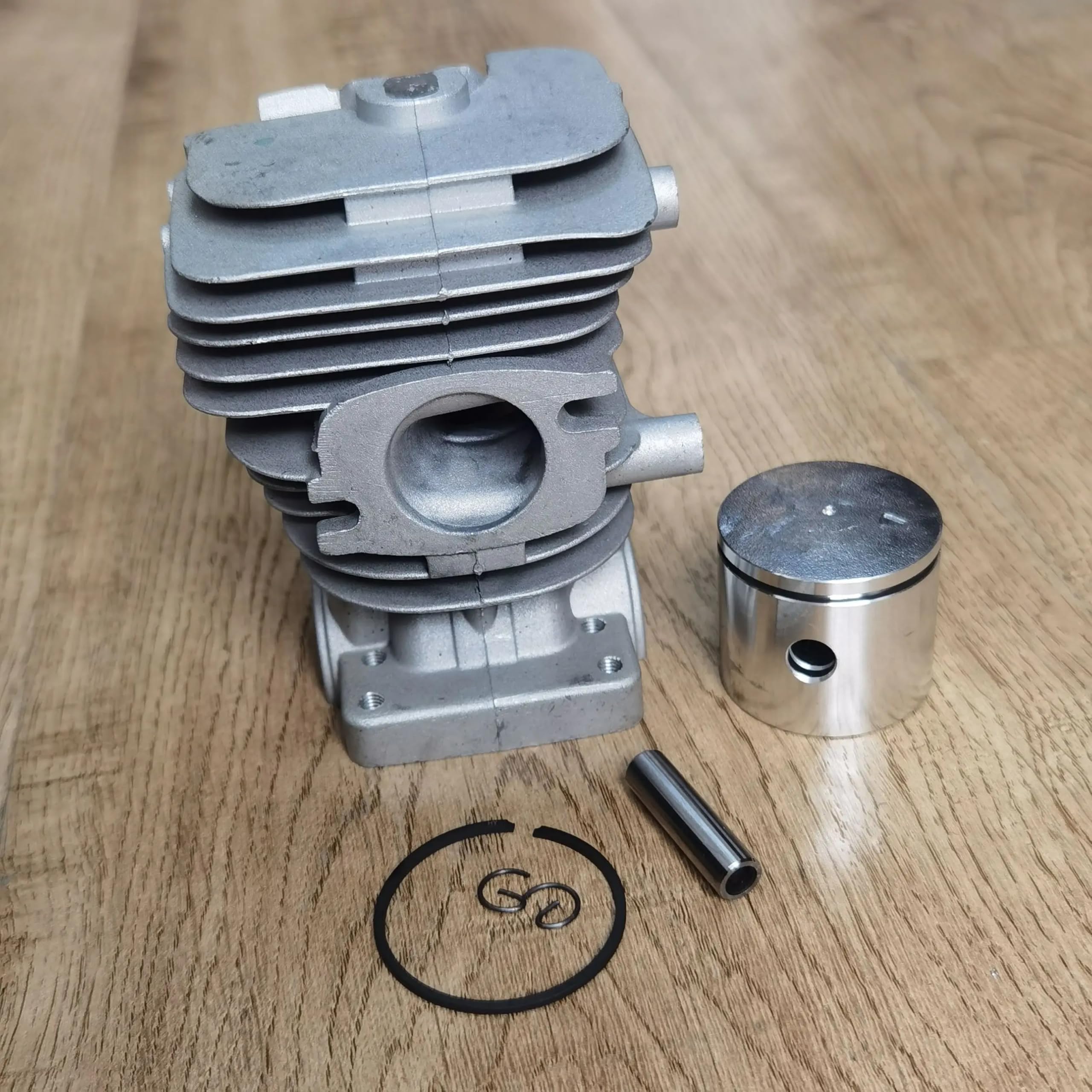 DUNLAP Zestaw tłoka cylindra CS352 powlekany chromem 38MM pasuje do części zamiennych do pił łańcuchowych CS-352