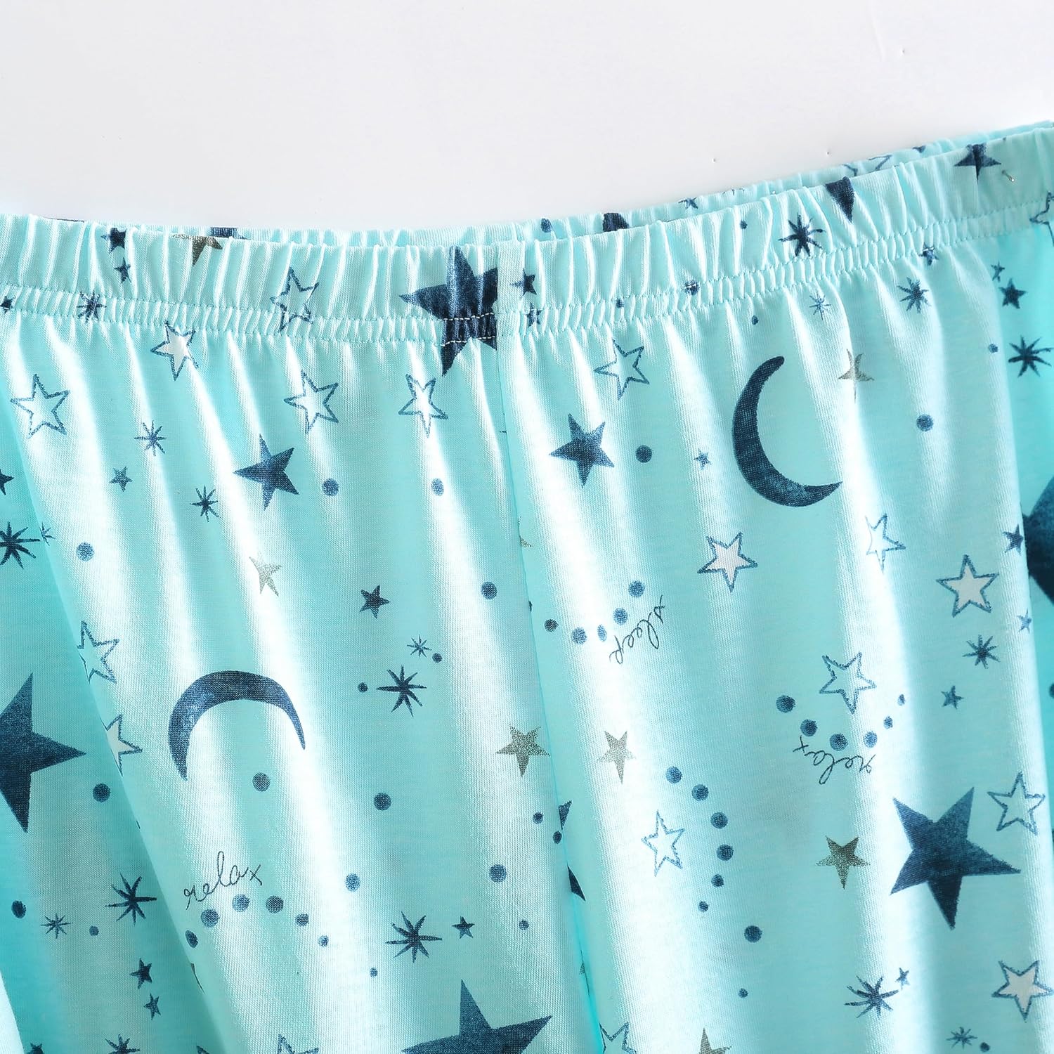 PNAEONG 2 Pack Women's Cotton Pajama Sets Short Sleeve Sleepwear Tops with Capri Pants Summer Loungewear Pj Sets S-3XL - Image 4