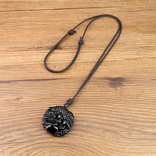 Vista 5 de Collar AmorWing con grabado Pixiu, de obsidiana negra naturalobsidiana de hieloágata roja