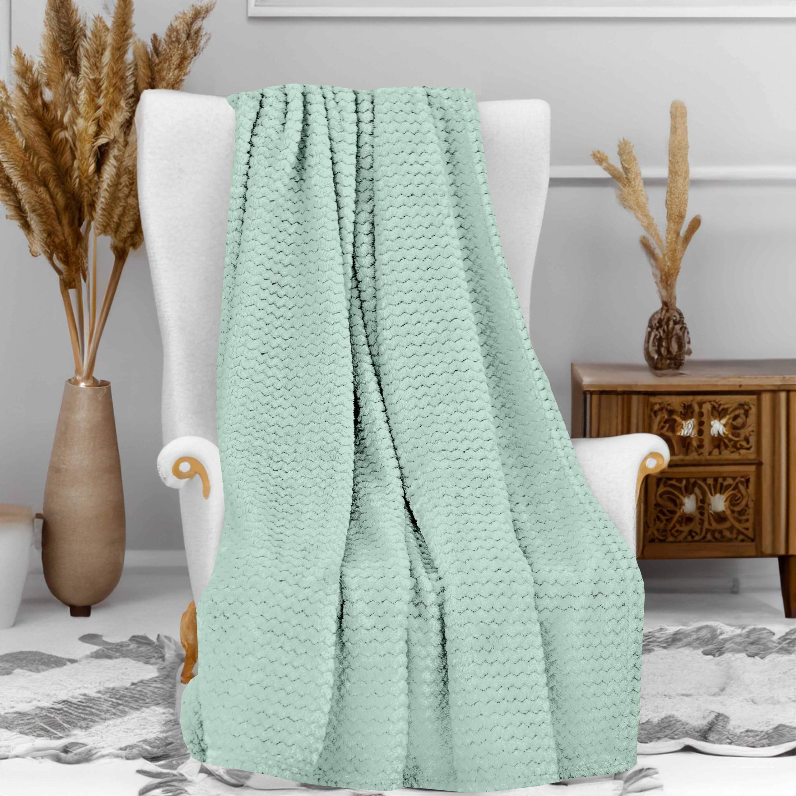 Soleil d'ocre, Microfibre Blanket 120 x 160 cm COCOONING Water Green