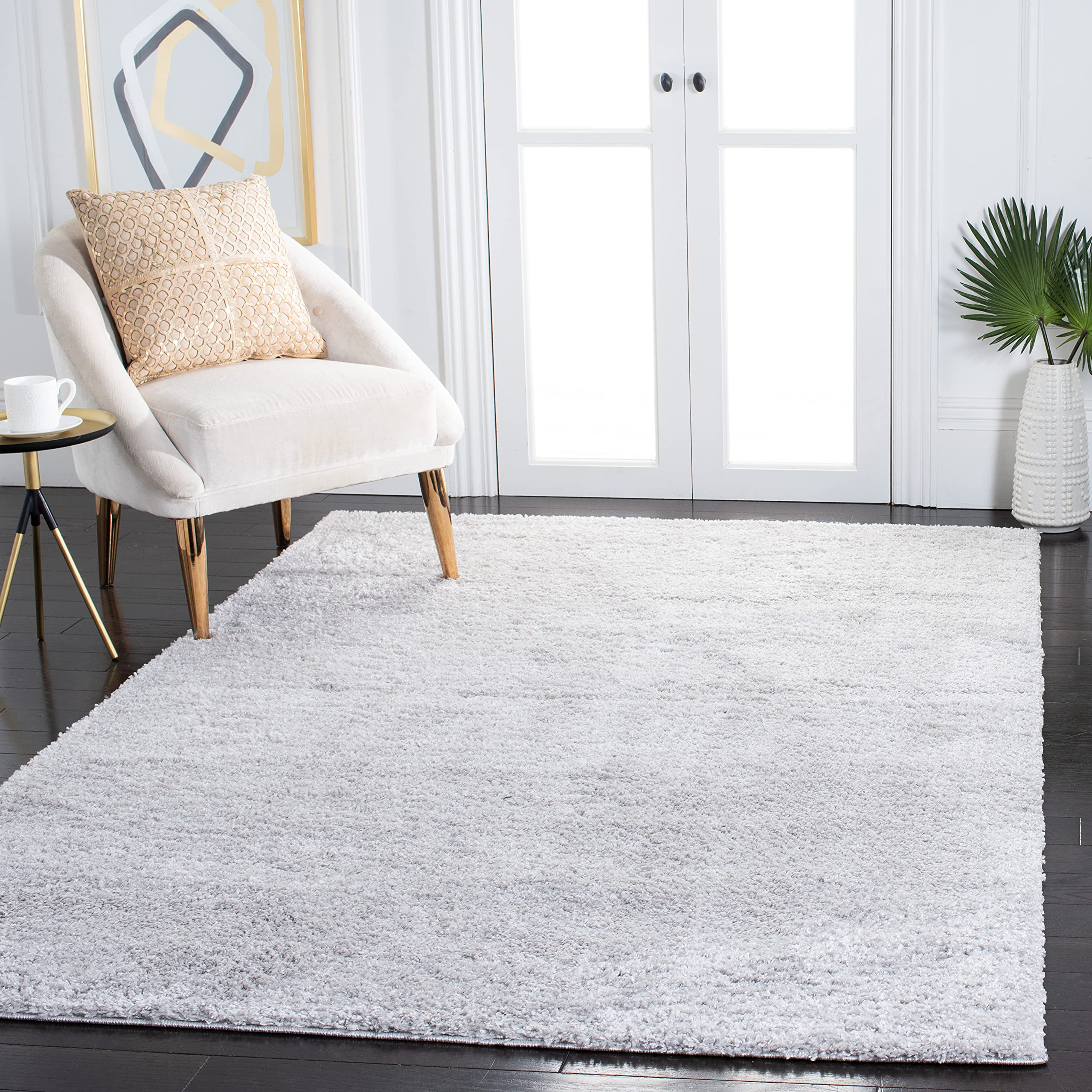 SAFAVIEH August Shag Collection Accent Rug - 4' x 6', Light Grey, Solid Design, Non-Shedding & Easy Care, 1.25-inch Thick Ideal for High Traffic Areas
