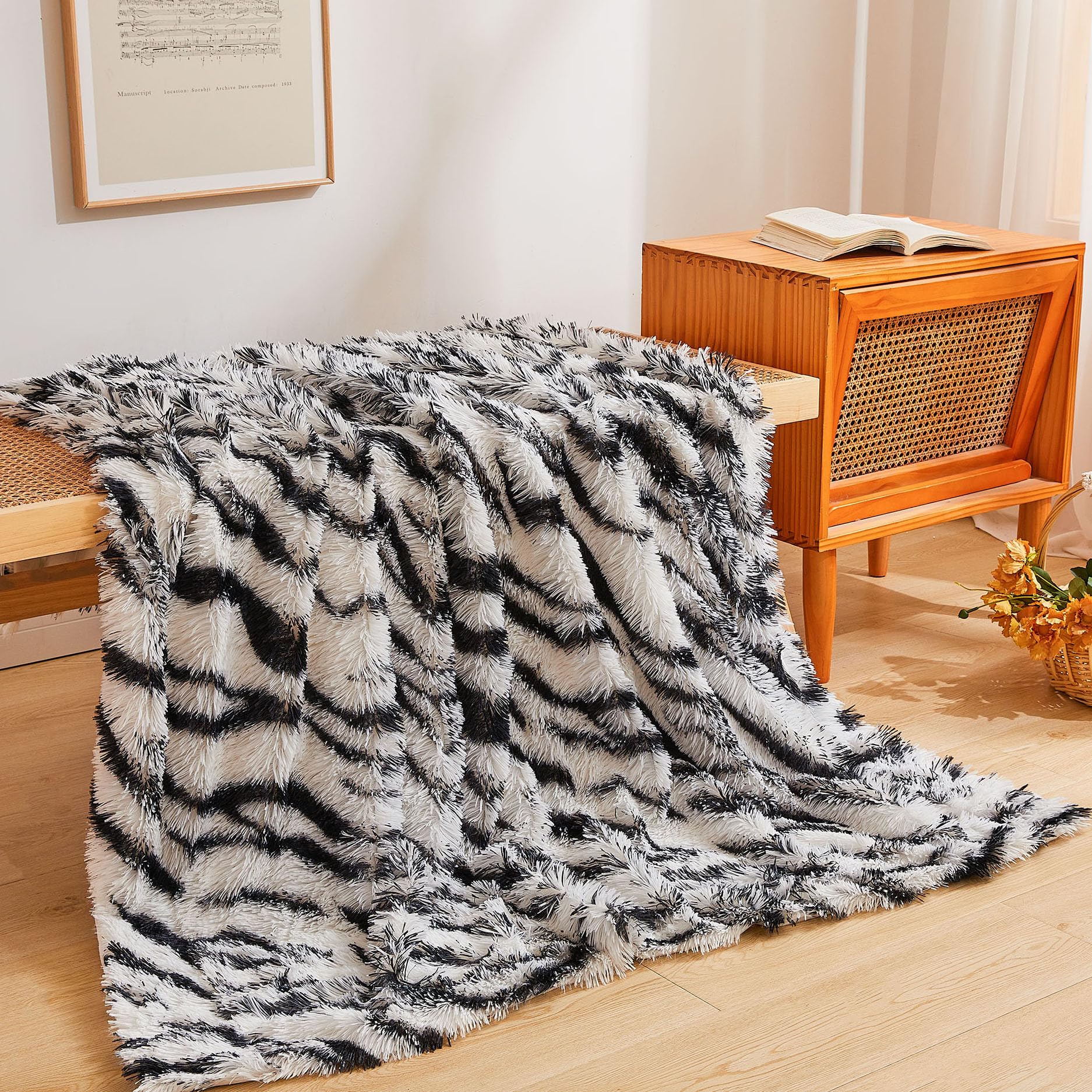 XeGe Luxury Faux Fur Throw, Soft 50x60 Zebra Print Fluffy Blanket, Shaggy Plush Decorative Farmhouse Couch Blanket, Cute Furry Fuzzy Throw for Sofa