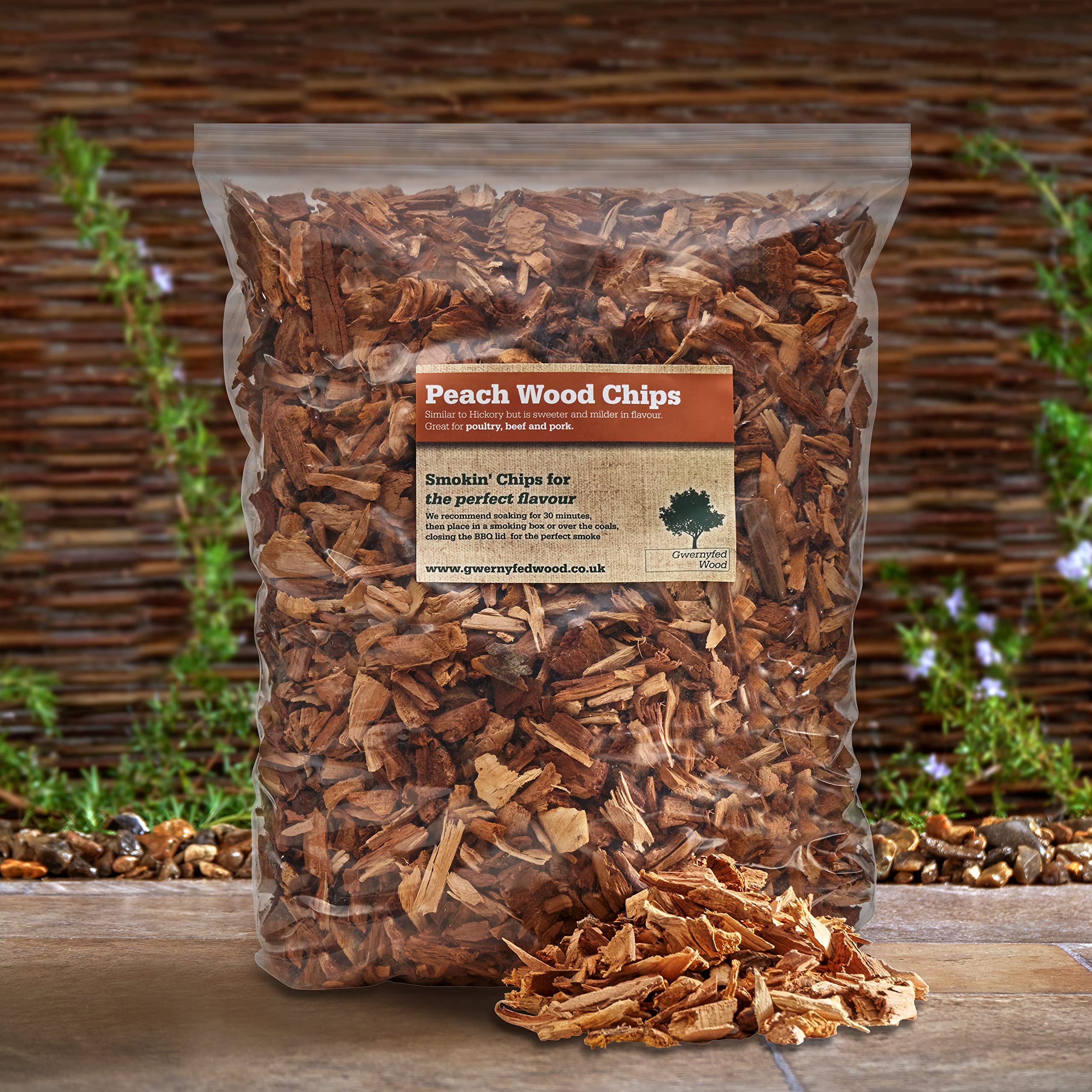 Smoking/Smoker Wood Chips Jumbo 4.5 Litre Bag – (24 Great Flavours 100% Natural Nothing Added) Smoking Food in a Smoker/BBQ - Many from our own Woodland (Peach)