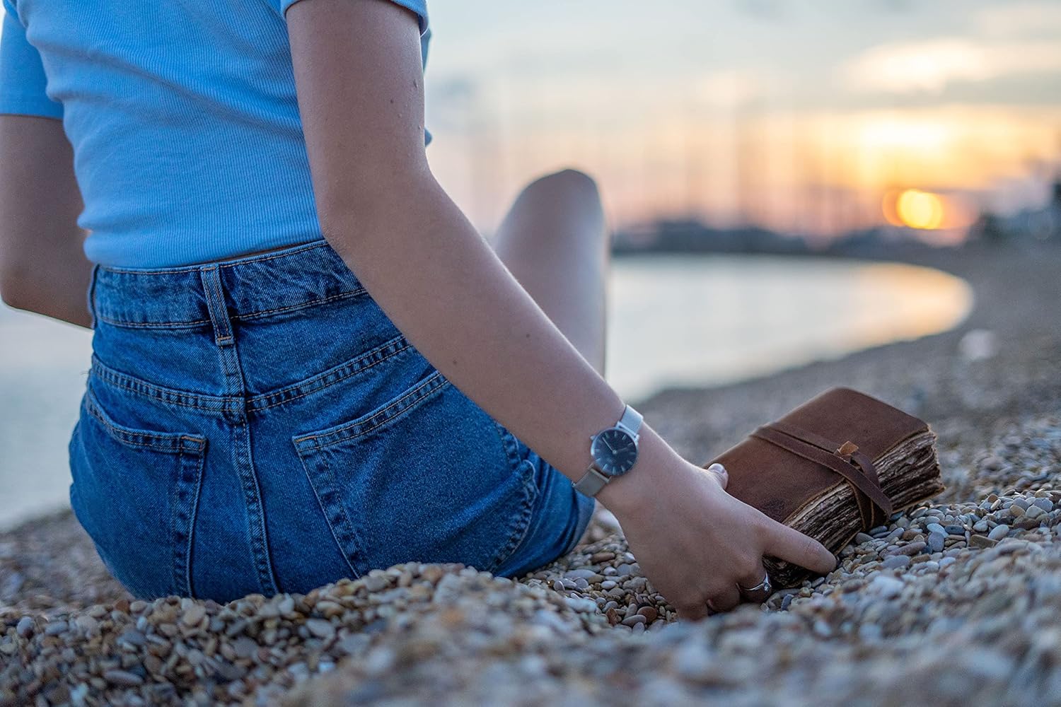 Wanderings Small Vintage Leather Journal - 4" x 6" - Antique Handmade Leather Bound Journal with Old Fashioned Deckle Edge Paper - Perfect for Writing a Diary Notetaking Sketching - Image 8