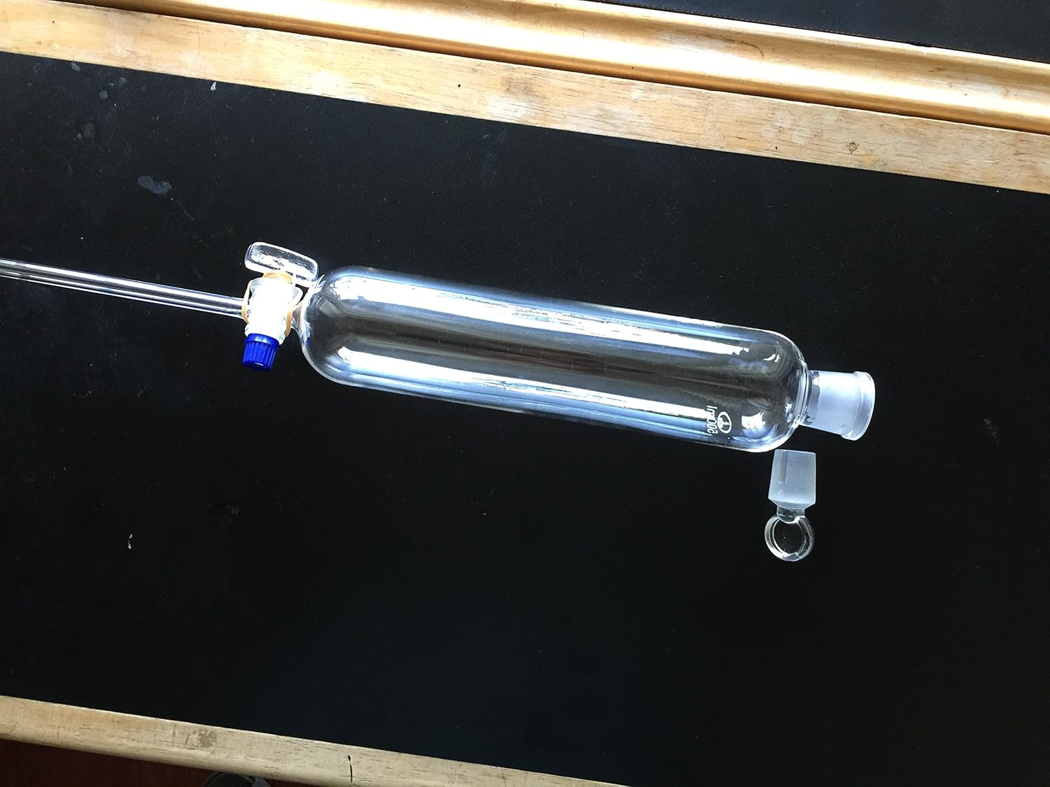 beyondsupply-Lab Glass Cylindrical Shape Separatory Separation Funnel 500ml New