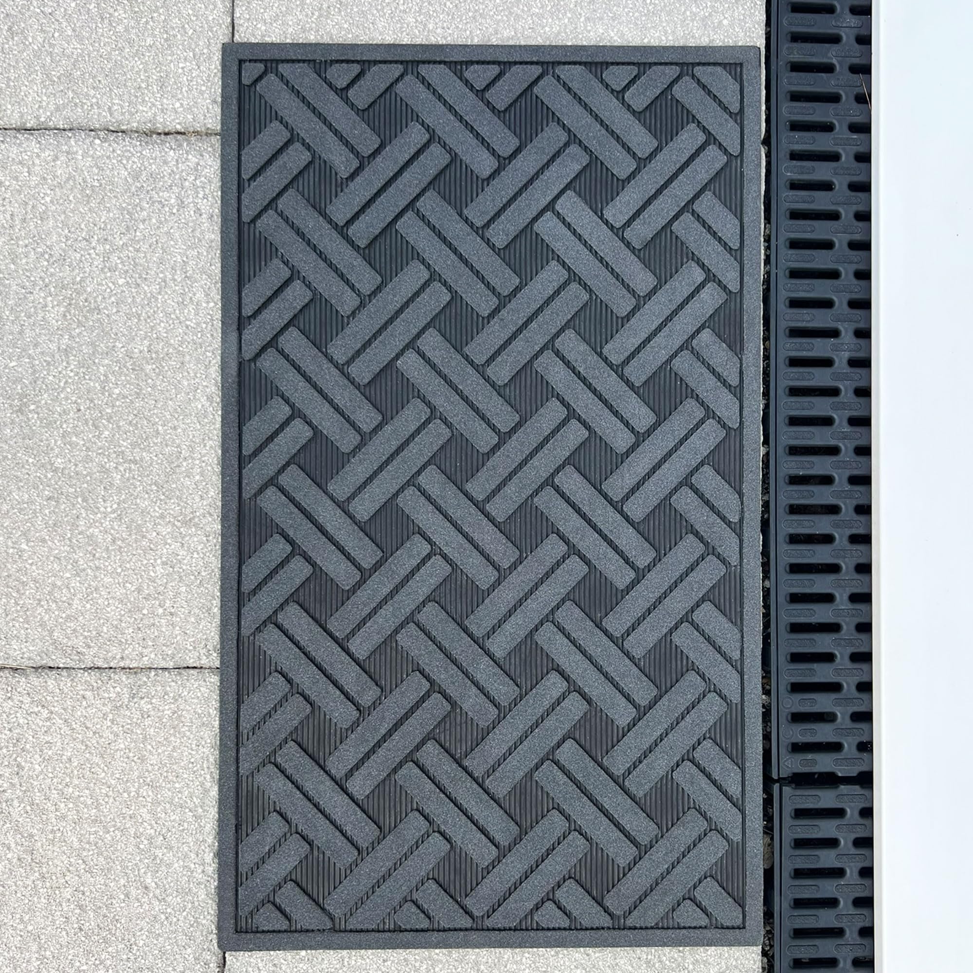 Ultralux Heavy-Duty Rubber Door Mat, Durable Non-Slip Indoor & Outdoor Doormat - Image 4