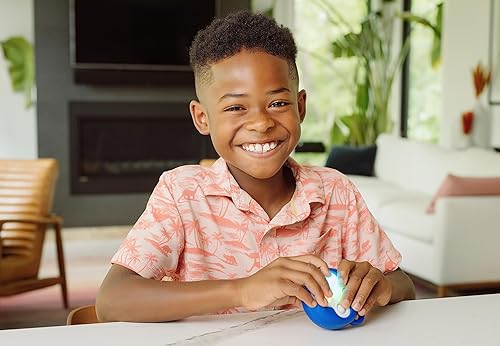 Miniatura 5 de Buffalo Games Pop It Go - The Original Light Up - Juego de estampado colorido para niños y familias en movimiento, a partir de 5 años, de Buffalo