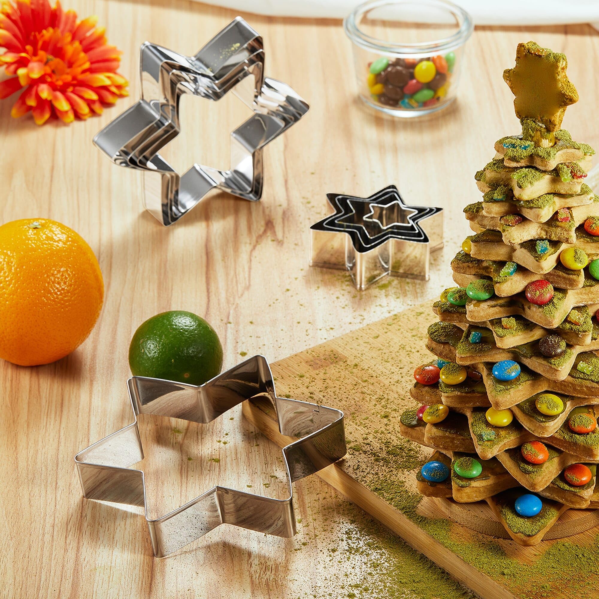 Juego de cortador de galletas estrella, 10 PCS Star Shaped Biscuit Molds, 3D Christmas Tree Cookies con pantalla de galletas Like, Moldes de acero inoxidable para vacaciones de invierno Navidad