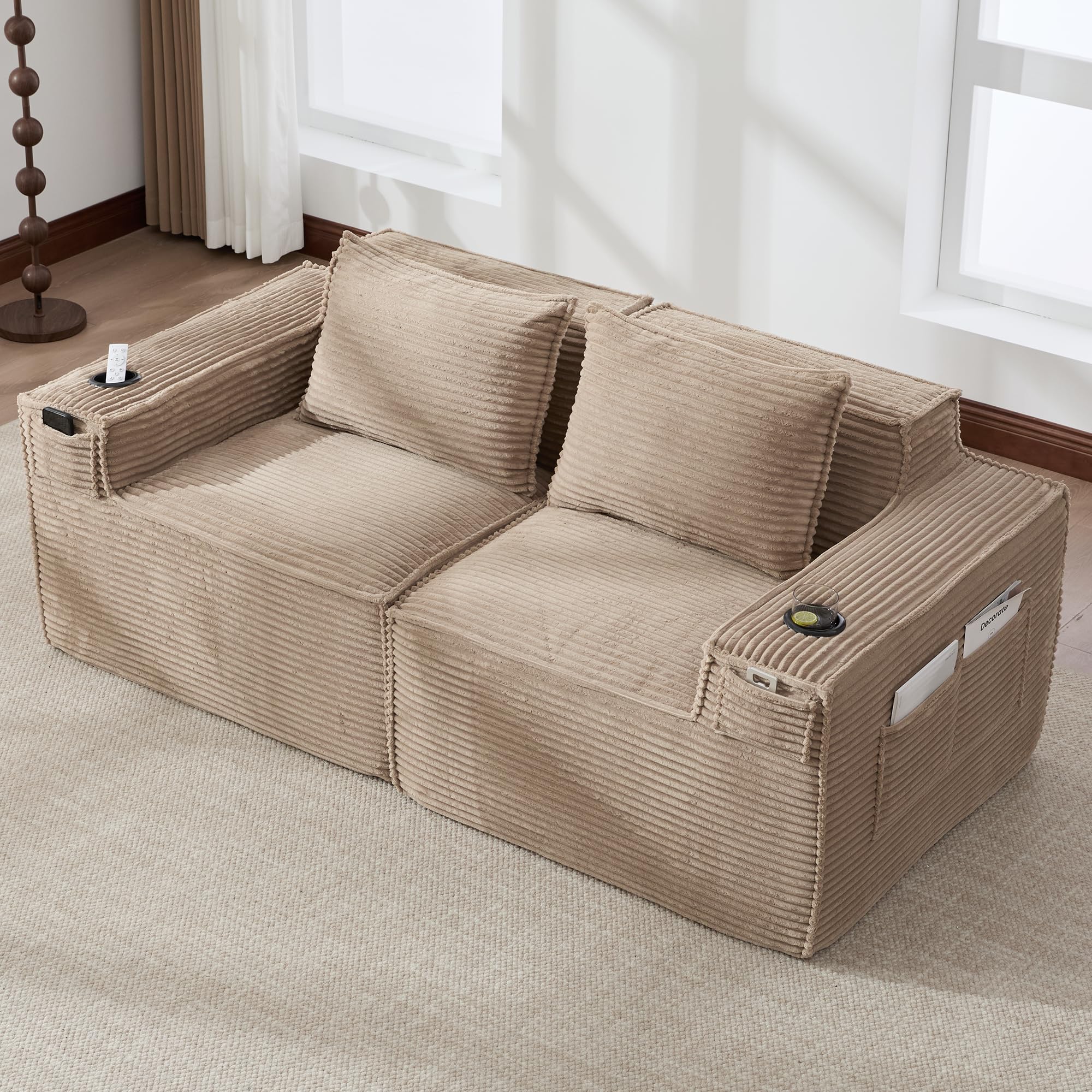 Generisch 2-osobowa sofa sztruksowa z rdzeniem sprężynowym, uchwytami na napoje i kieszeniami bocznymi