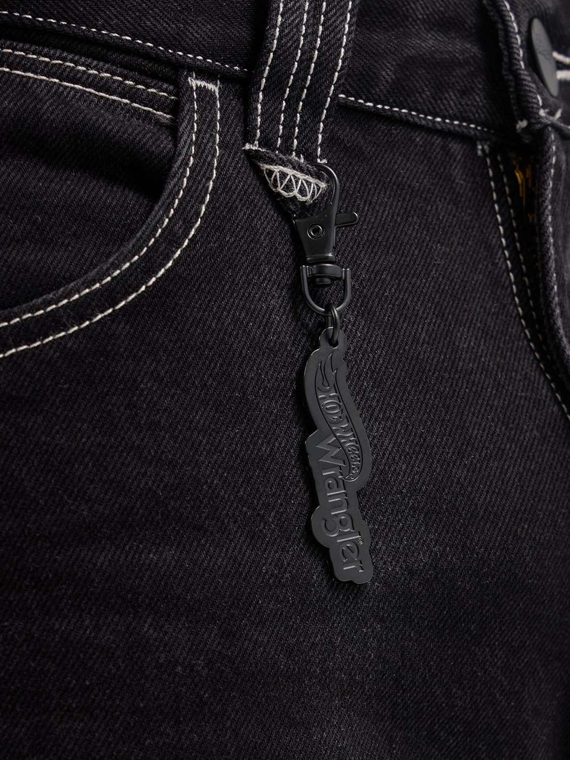 Wrangler Men's X Hot Wheels™ Loose Carpenter Jean