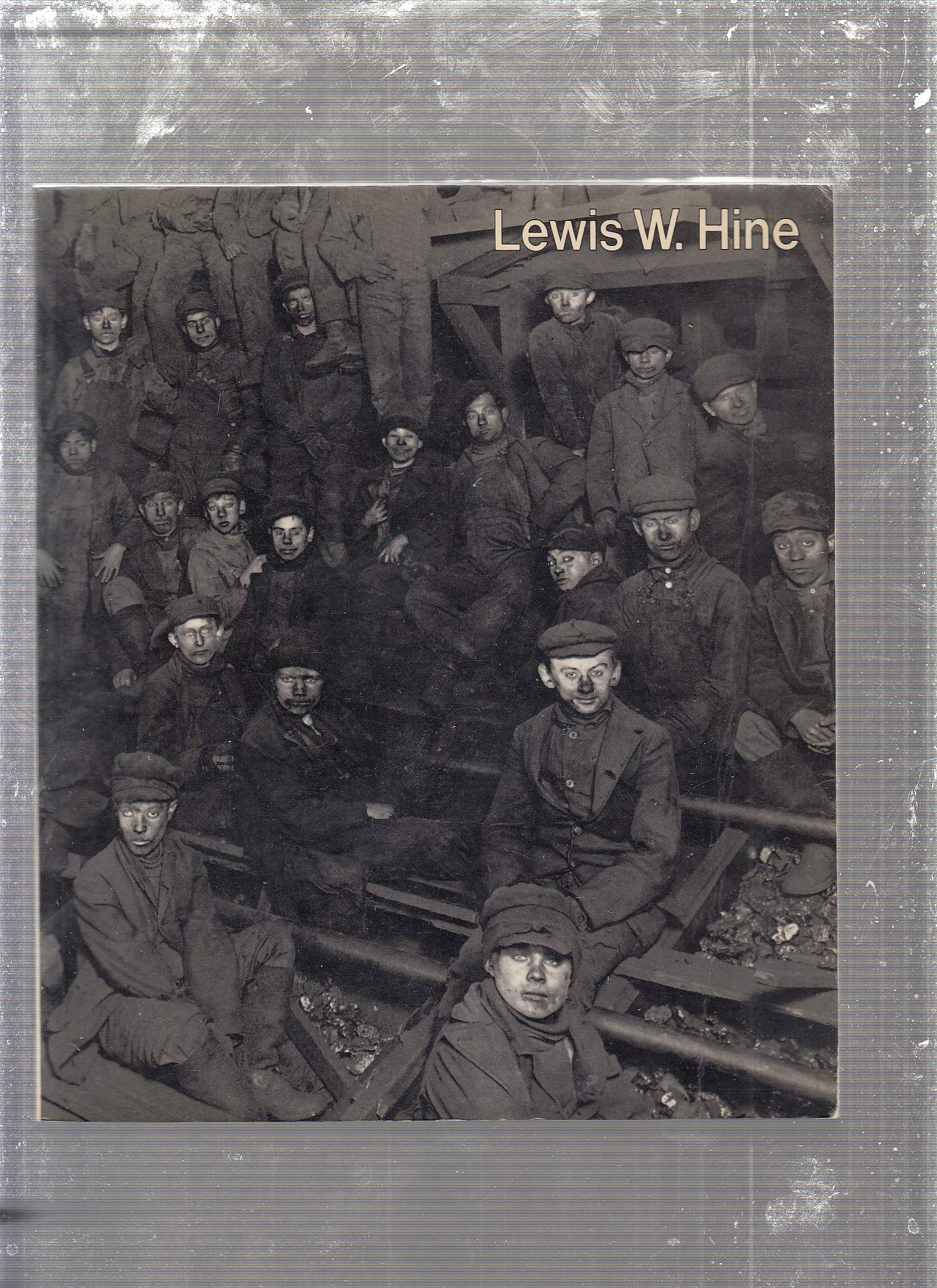 Amazon.co.jp: Lewis Wickes Hine: 本、バイオグラフィー、最新