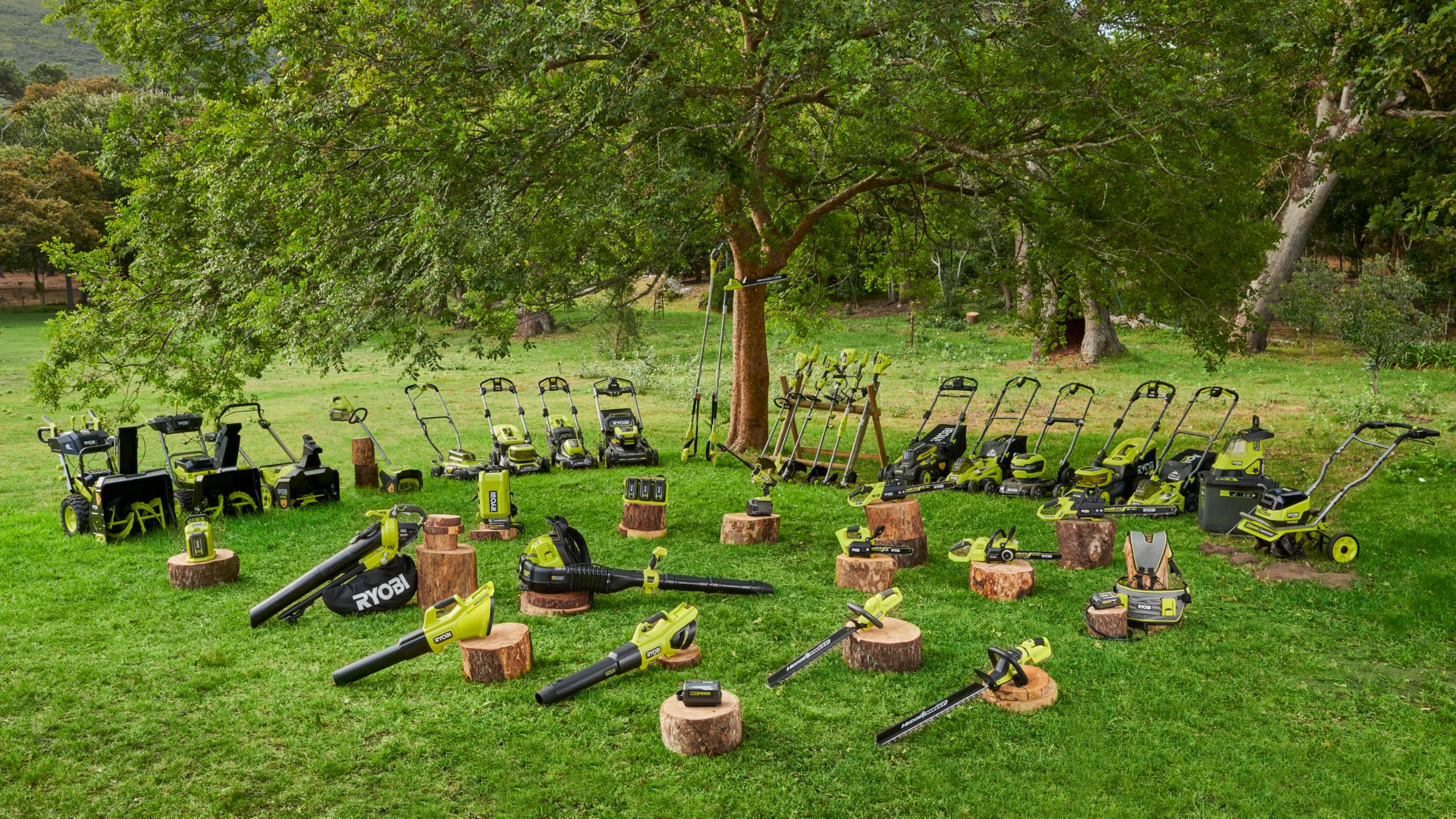 RYOBI Tronçonneuse Brushless 36V MAX POWER RY36CSX35A-0 – Abattage, Débitage de Bûches, Élagage et Coupe de Bois de Chauffage, Guide 35 cm, Chaîne Haute Vitesse, Sans Batterie ni Chargeur