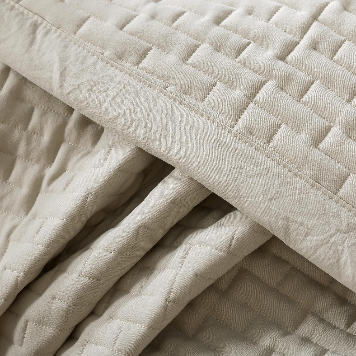 WDCOZY Beige King Size Quilt Set, Geometric Box Lightweight Bedspread, Soft Farmhouse Rustic Coverlet, Spring Summer Thin Comforter, Country Bedding, 104x90 inches - Image 8