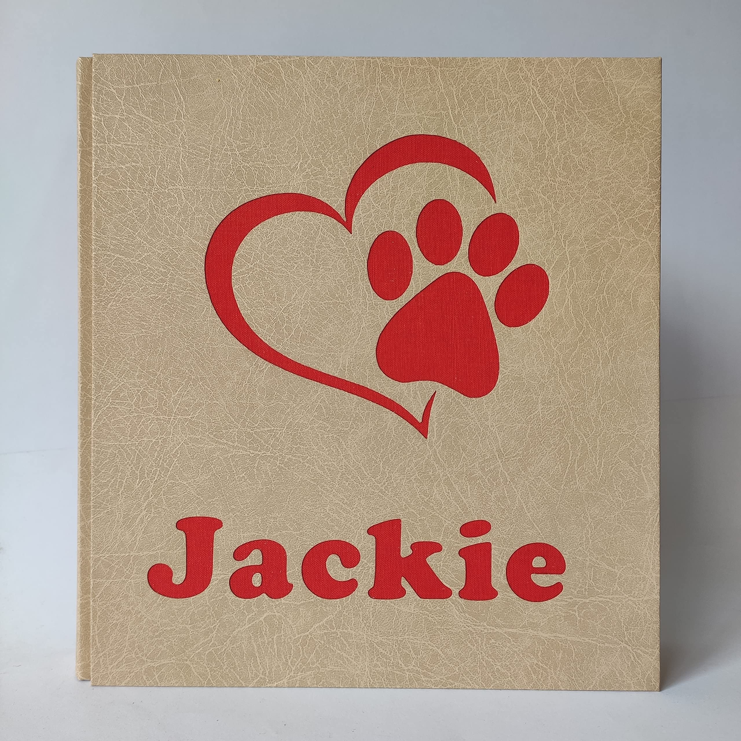 Album fotografico artigianale per il tuo cucciolo cane gatto coniglio personalizzabile con nome intagliato in ecopelle e tela regalo cucciolo fido 2026 made in italy legnoegrafite