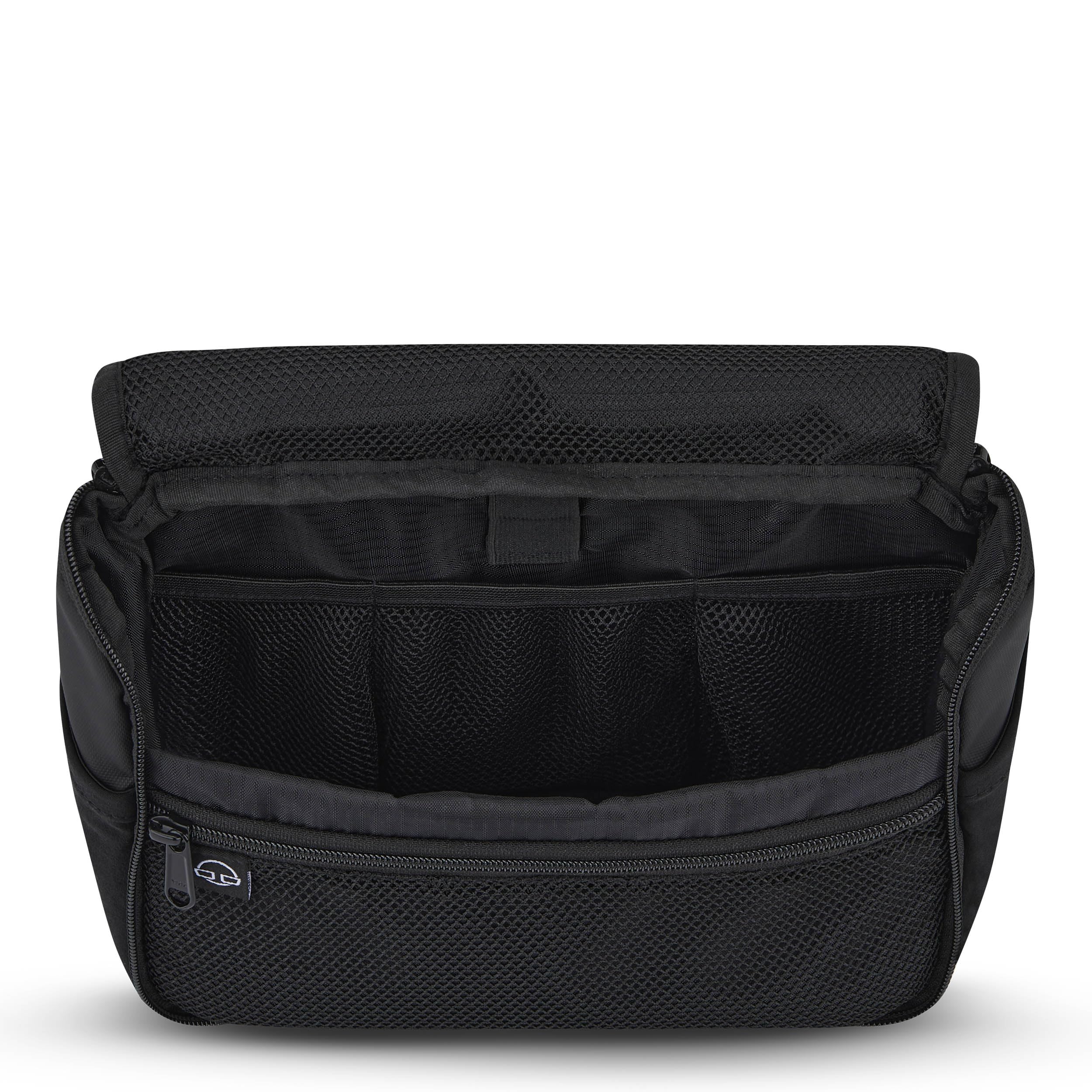 Johnny Urban Beauty Case Donna & Uomo Nero - Logan - Elegante Borsa da Toilette da appendere - Nécessaire da Viaggio - Beauty Case con Sacchetto Trasparente per i Liquidi del Bagaglio a Mano