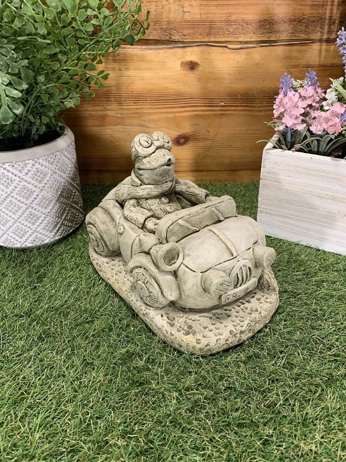 J And L Stone Ornaments Stone/Grey Garden Frog In A Car Toad Gift Ornament
