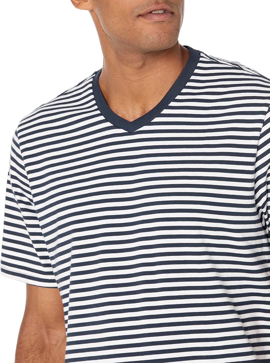 Amazon Essentials Men's Regular-Fit Short-Sleeve Stripe V-Neck T-Shirt, Pack of 2