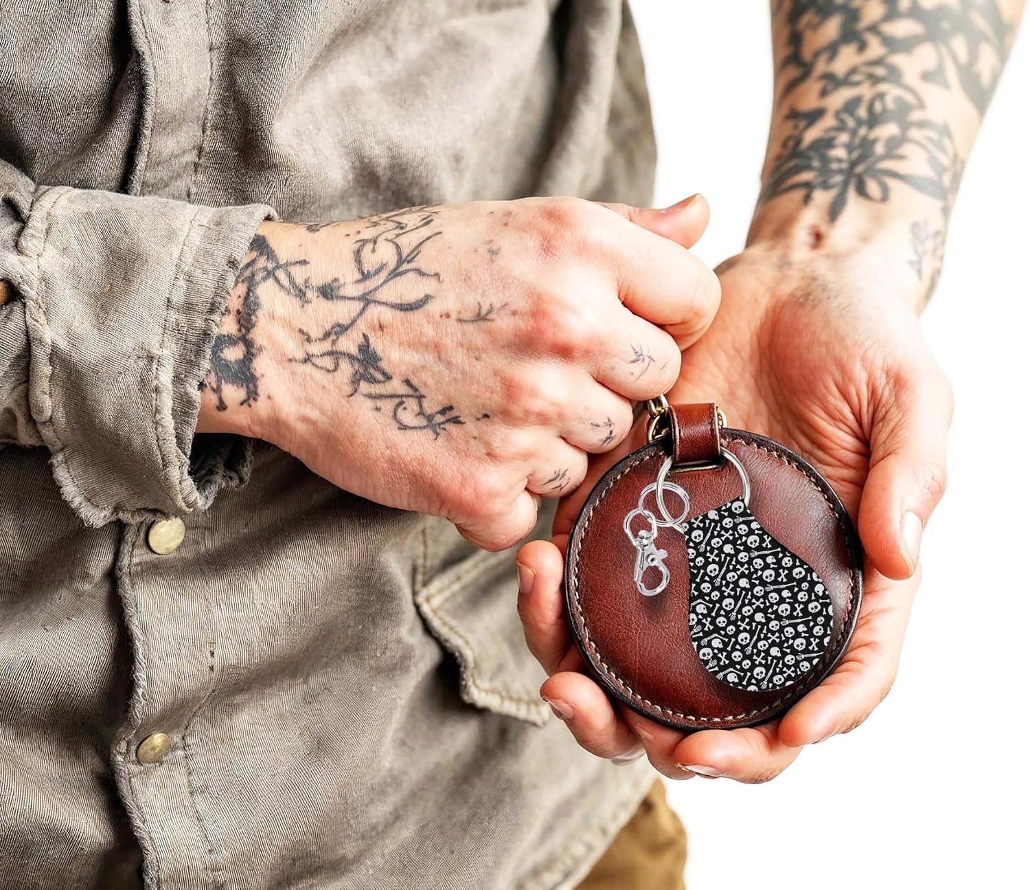 Jolitee Neoprene AirTag Compatible Case Keychain – Durable & Stylish Holder with Secure Ring and Clip, Compatible with Apple AirTag (Skull Pattern)