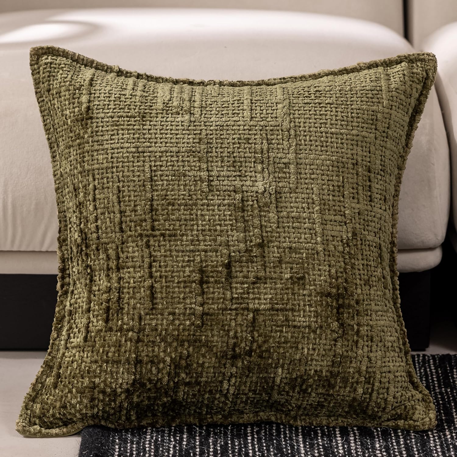 Pack of 2 Chenille Green Throw Pillow Cover 18x18 Inch Soft Neutral Decorative Throw Pillow Case for Couch Sofa Modern Home Decor Cushion Cover for Living Room
