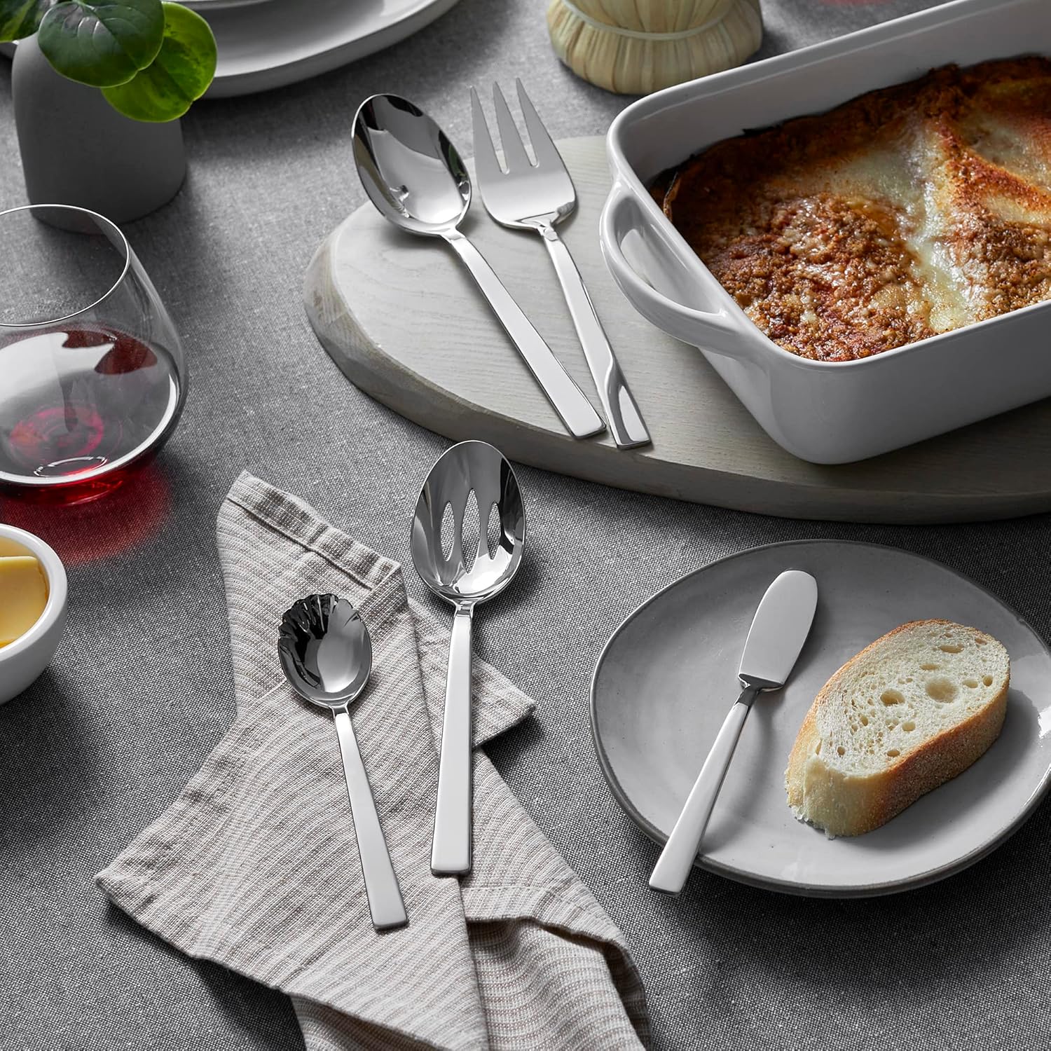 ZWILLING King 45-pc Flatware Set, 18/10 Stainless Steel (Polished)