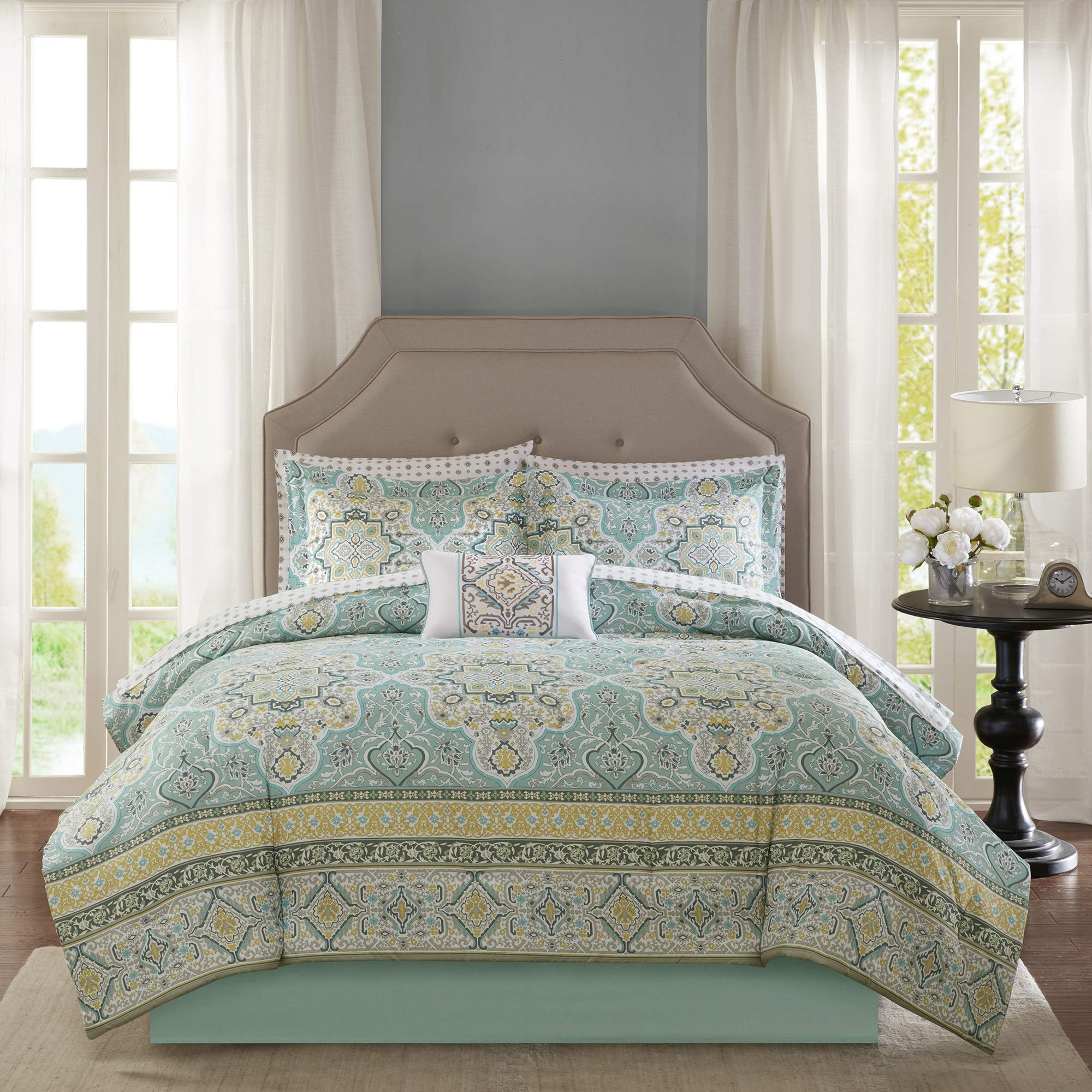 Madison Park Essentials Cara Comforter (Set), Cal King(104"x92"), Medallion Aqua