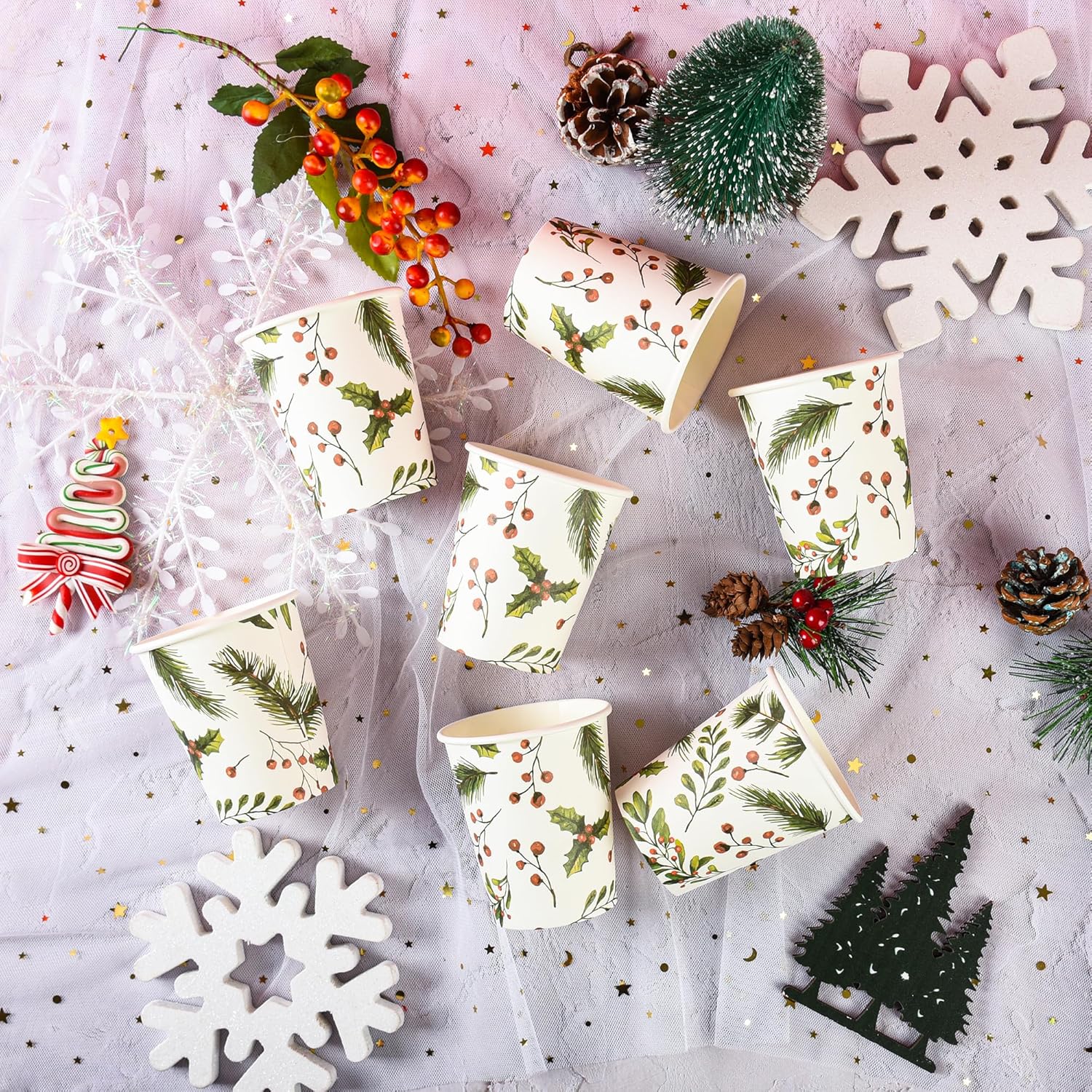 100Pcs Christmas Paper Cups Berry & Pine 9oz Disposable Party Cups Winter Watercolor Greenery Drinking Cups for Hot Cold Beverage Coffee Tea Xmas Holiday Party Supplies