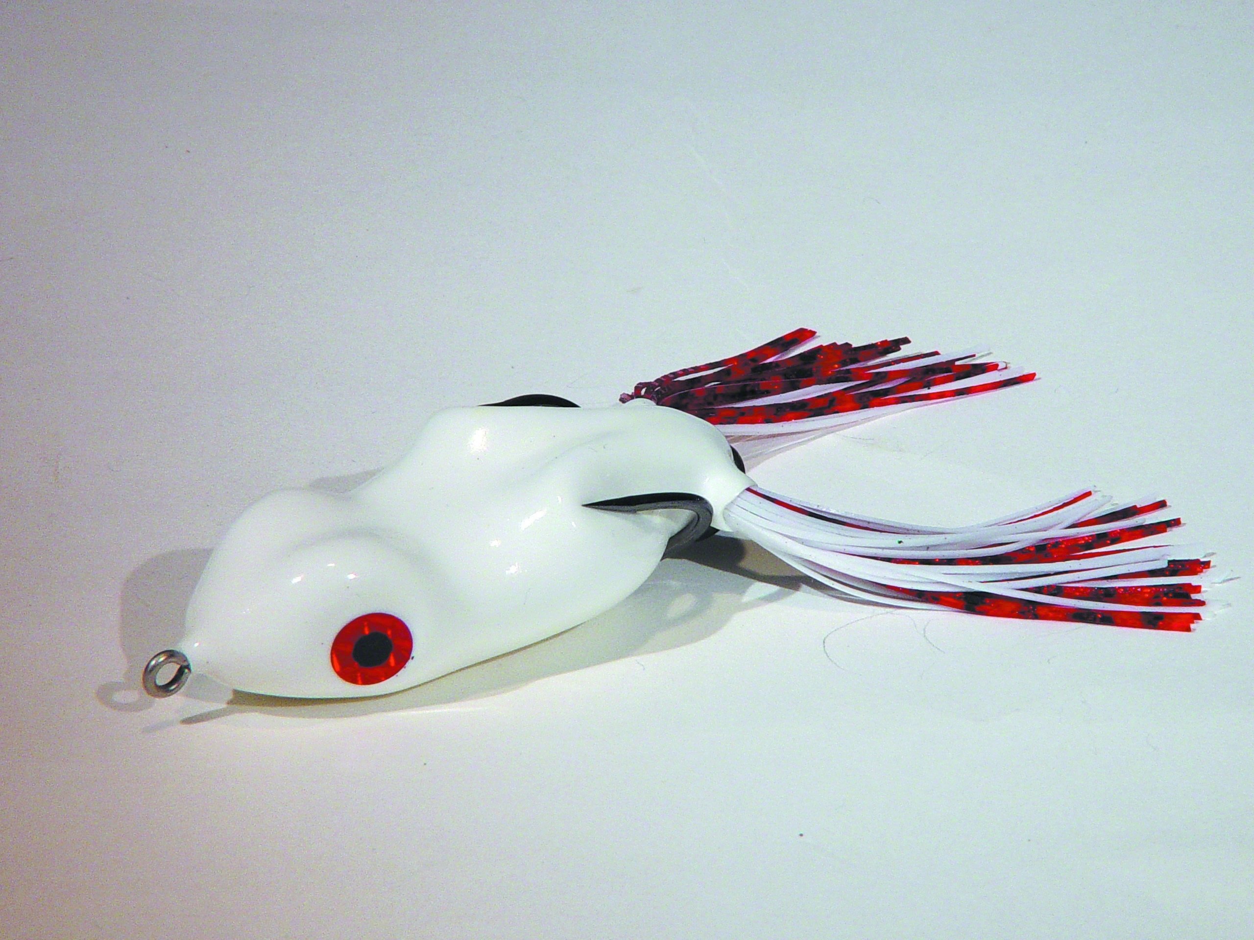 Scum Frog Painted Trophy Series Topwater Bass Fishing Hollow Body Frog Lure with Weedless Hooks, White, 5/8 Ounce (SCMTRO)