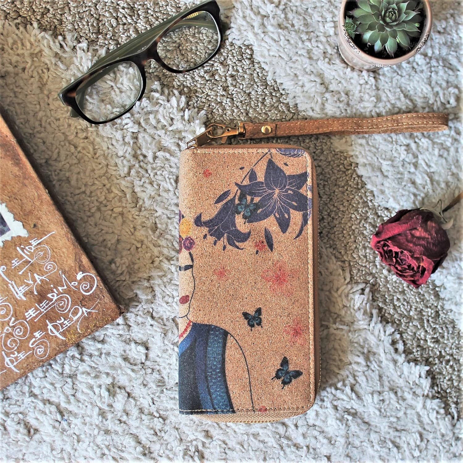 Frida Kahlo Cork Vegan Wristlet Wallet Mexican Art Design - Image 4