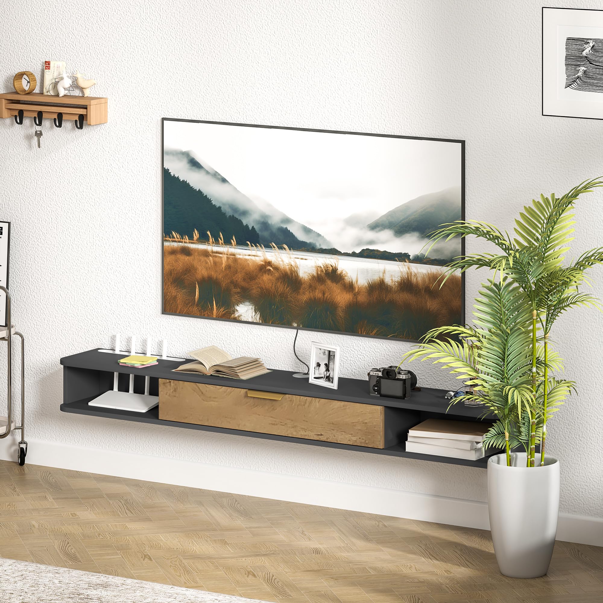 HOMCOM Soporte TV de Pared con Puerta abatible, 160x24x16cm, Gris | Soporte TV de madera, Banco TV de pared, compartimentos abiertos, gestión de cables, para salón dormitorio