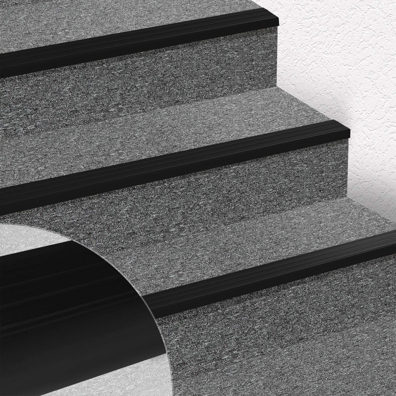 Profilo per gradini, profilo per scale in PVC a forma di L, elegante protezione per scale, in diversi colori e dimensioni, per pavimenti di tutti i tipi (120 x 4,5 x 4,2 cm, Michigan | nero)