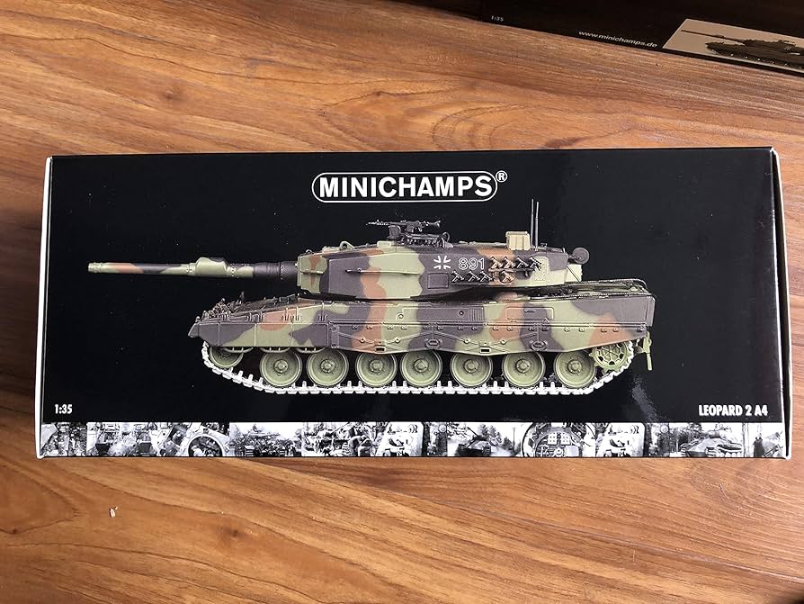 Amazon | minichamps 1/35 完成品 ドイツ GERMAN LEOPARD 2A4