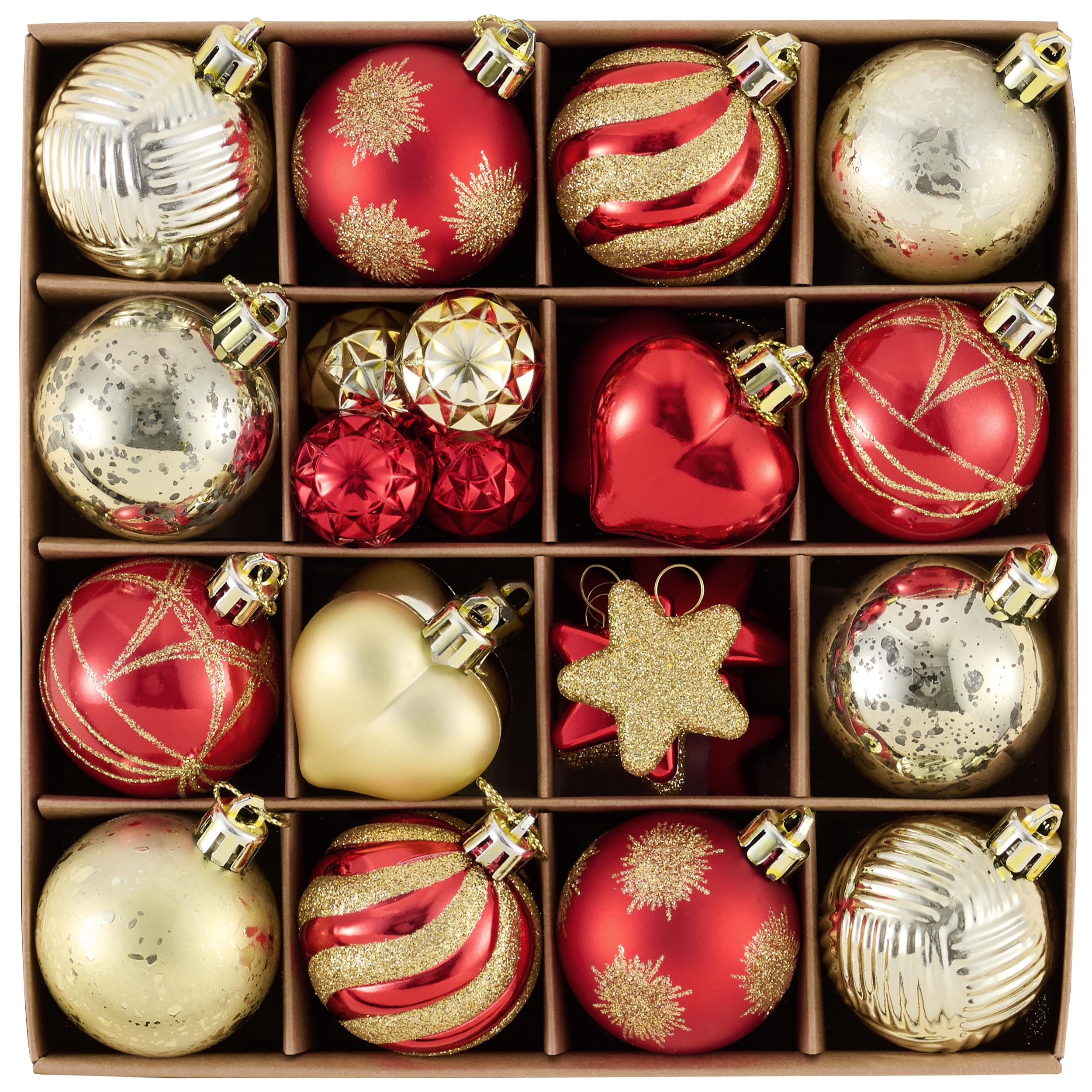 Décorations de Noël en cœur rouge et doré pour embellir votre salon durant les fêtes