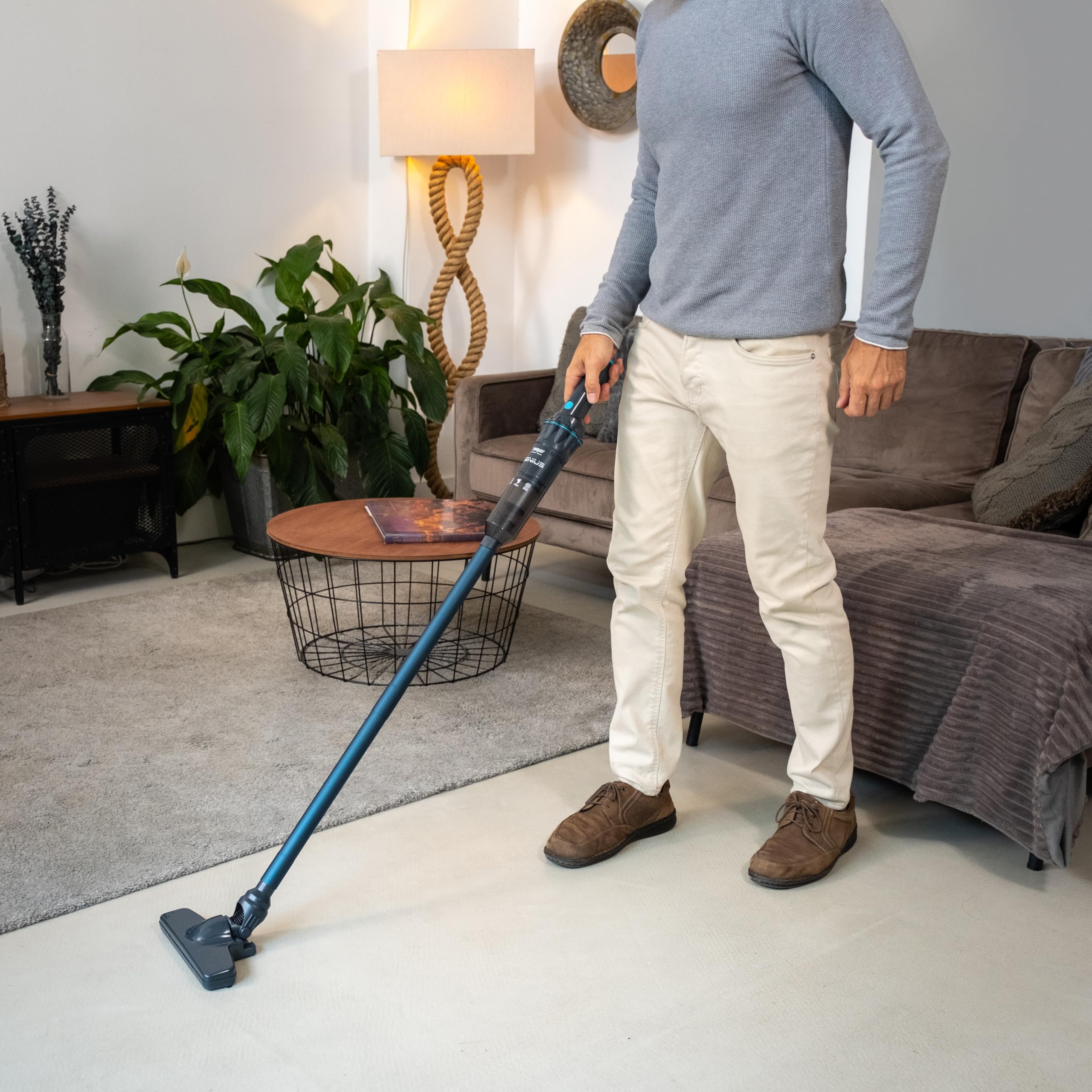 Aspiradora sin Cable Potente Ligera 2en1 de Mano y Vertical Portatil Inhalambrica para Casa Coche Tapiceria con Filtro Lavable con Motor Alta Velocidad Limpieza Facil Rapida Succion Eficiente
