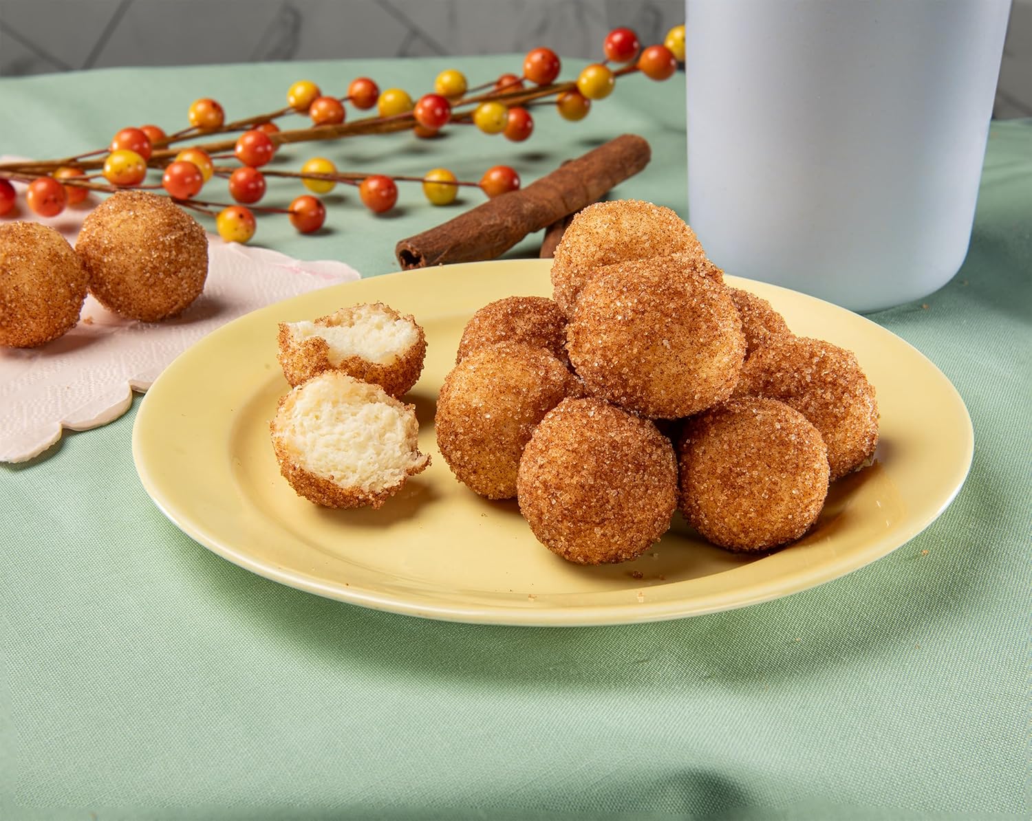 Katz Gluten Free Cinnamon Donut Holes. Perfect School Snack Bites. Free of Soy, Sesame, Dairy, and Nuts. Kosher snack, 6oz (6pk)