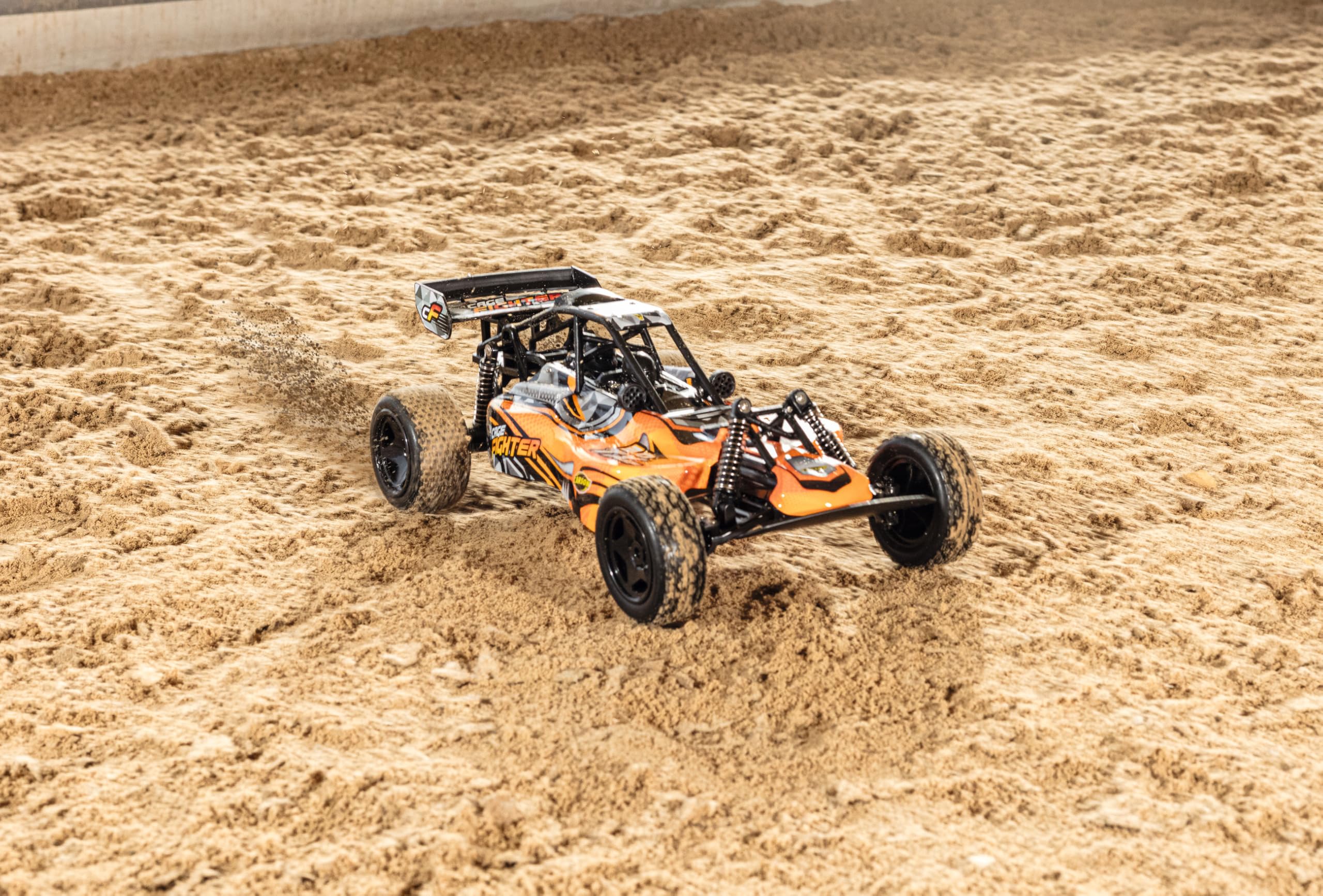 Carson 1:10 Cage Fighter 2,4 GHz 100% RTR orange – pojazd RC, pojazd, zdalnie sterowany samochód, 100% kompletny zestaw, zabawka dla dzieci, 20 km/h