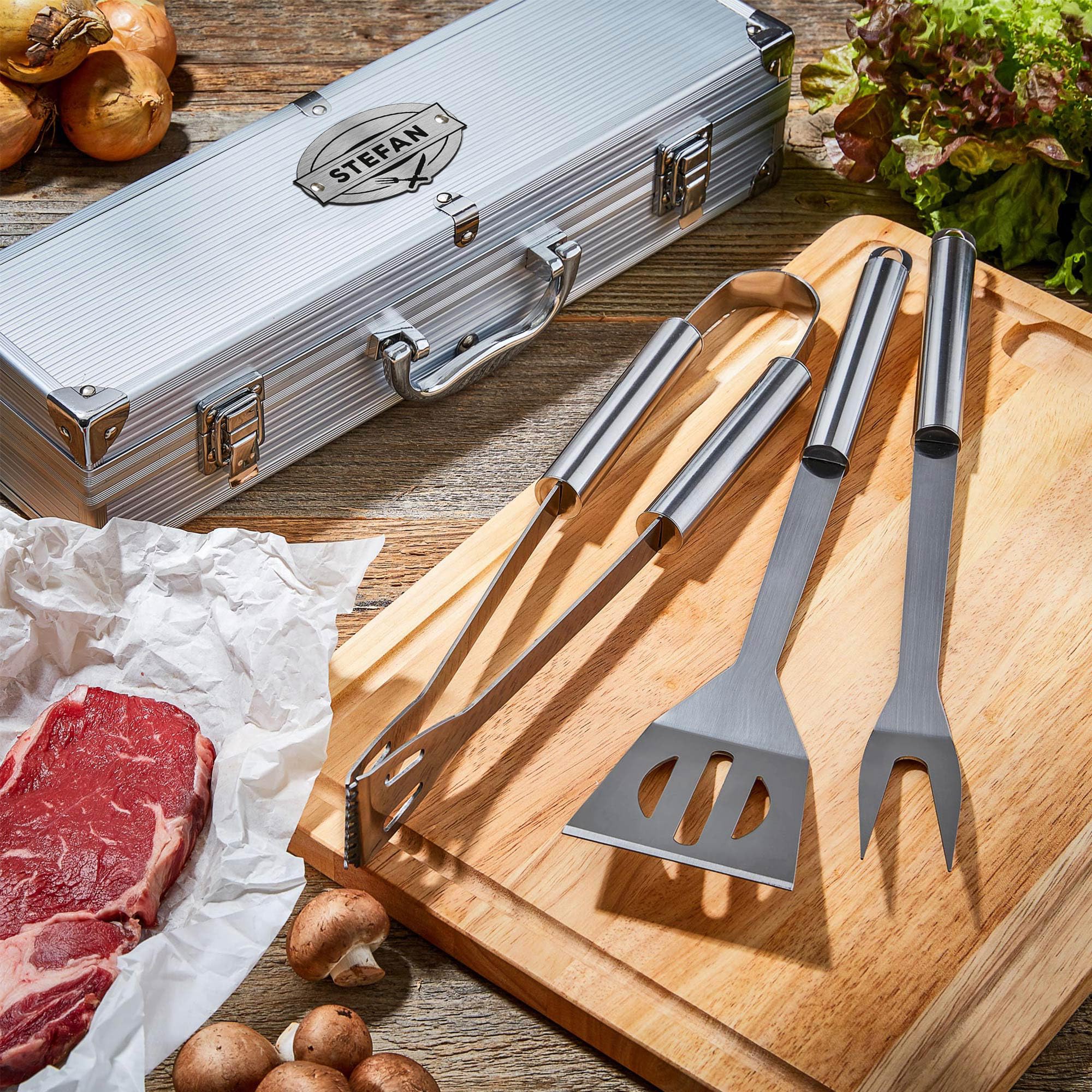 Casa Vivente Coffret d'Ustensiles pour Grillades, Fourchette, Pince, Spatule, Gravure Personnalisée, 37x10x8,5 cm