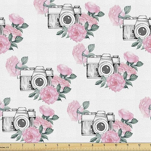Lunarable The Yard, cámaras de fotos vintage y ramos de rosas con efecto acuarela, tela decorativa para tapicería y detalles del hogar, 1 yarda,