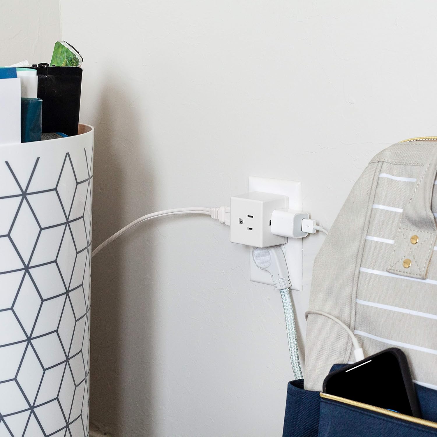 Philips 3-Outlet Extender, Extra-Wide Adapter Spaced, Easy Access Design, 3-Prong, Perfect for Travel, Cube, 1 Pack, White, SPS3001WA/37 : Everything Else