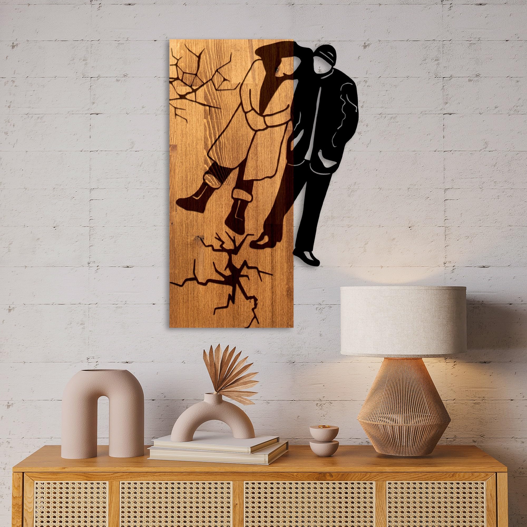 Objet deco mural Wallity noyer et noir pour sublimer l'ambiance chaleureuse de votre salon