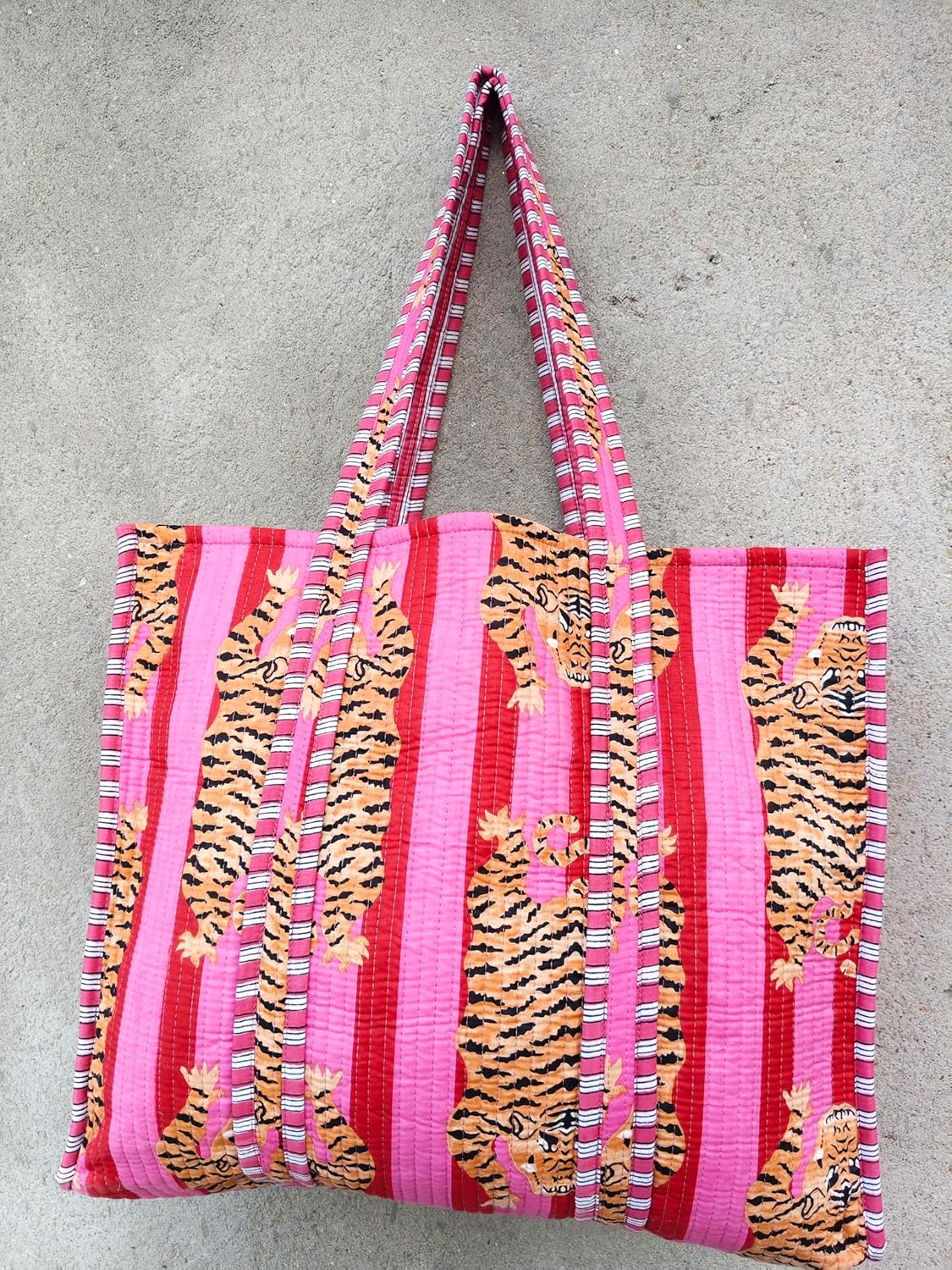 Quilted Tote Bag for Women, Lightweight Travel Bag Purse Cotton Shoulder Tote Bag For Beach Shopping Grocery